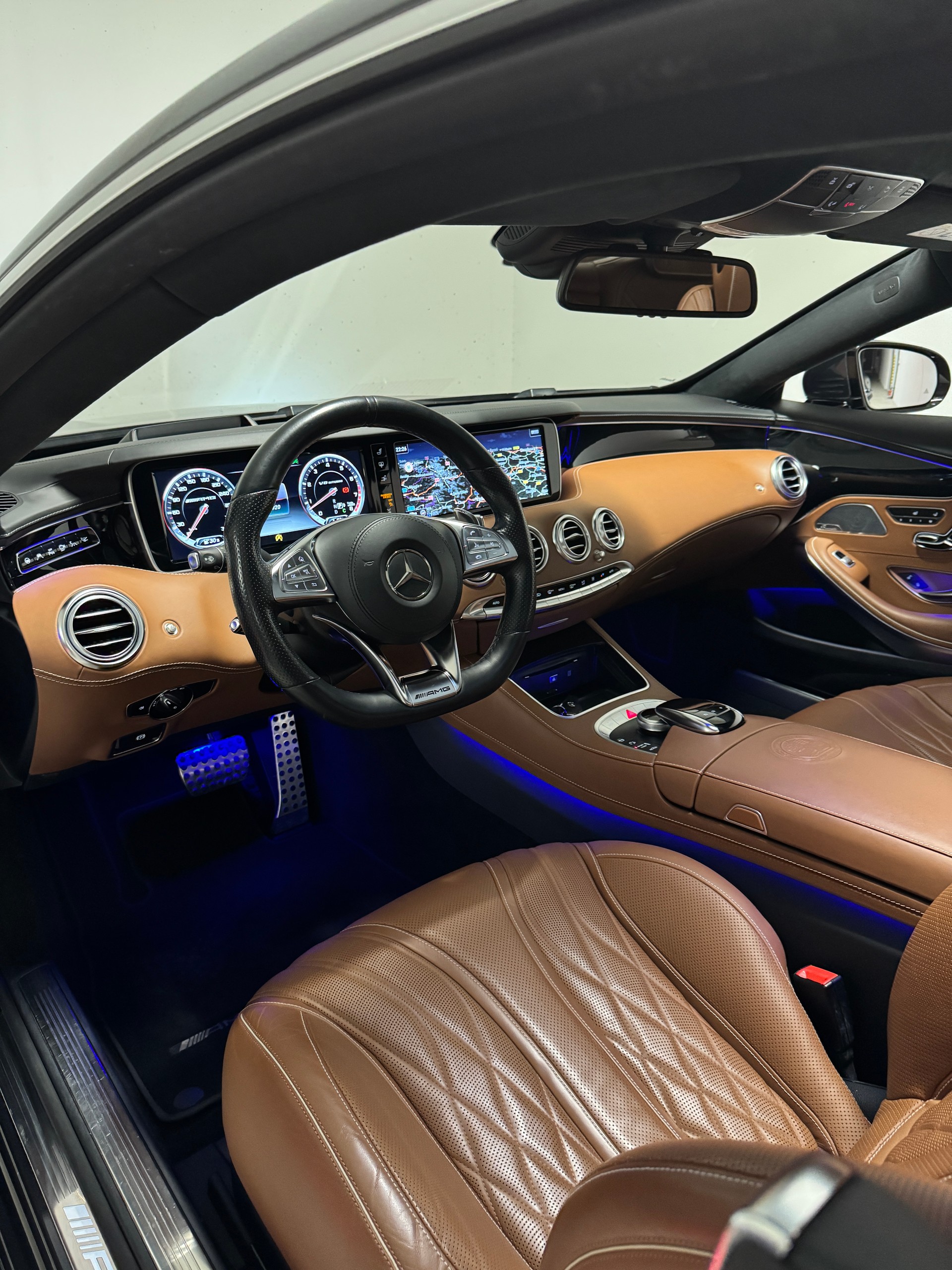 MERCEDES-BENZ S 63 AMG 4Matic Speedshift *Designo* *Vollausstattung*-image-6