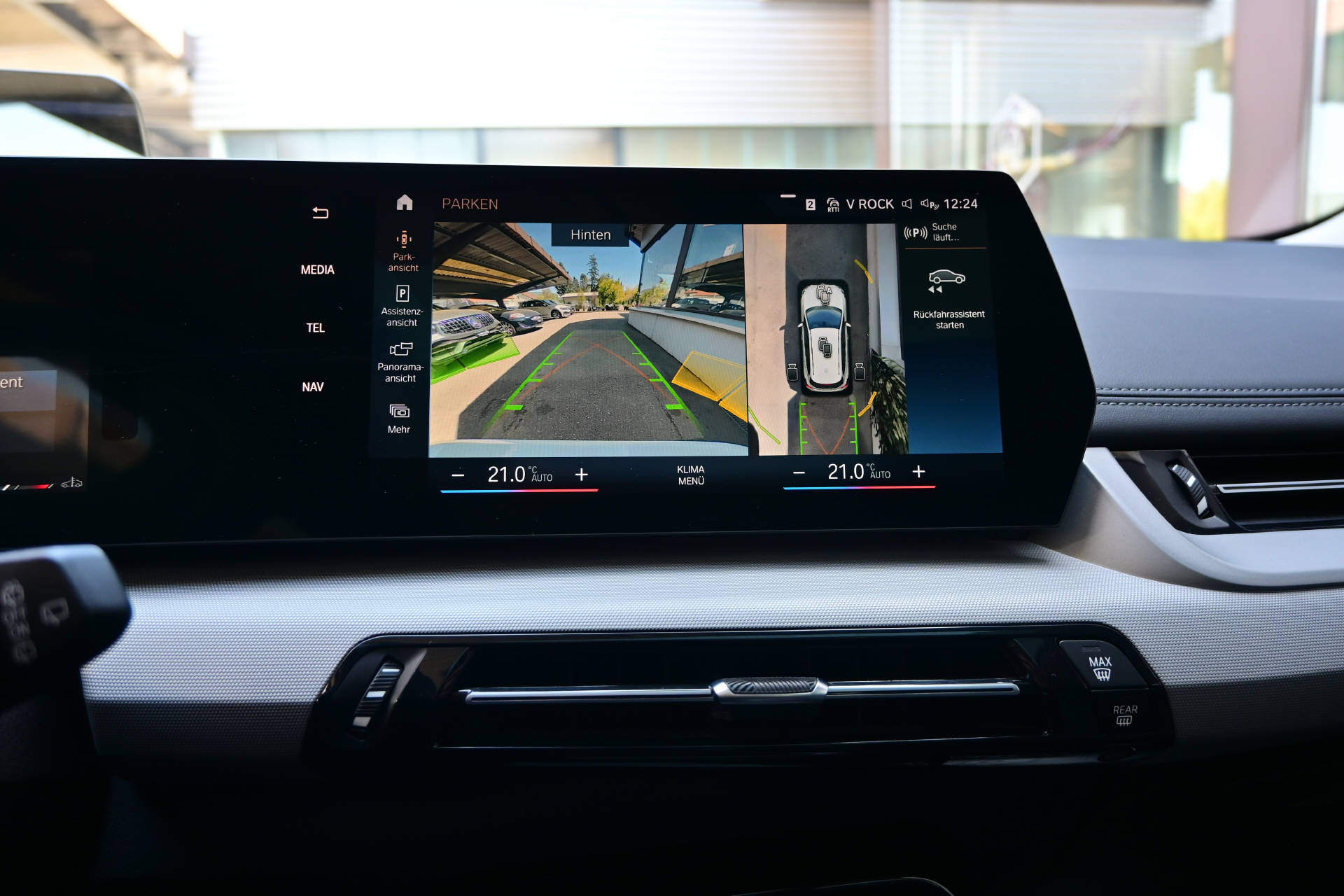 BMW 223d xDrive Active Tourer *AHK*HUD*Pano*8-fach*-image-15
