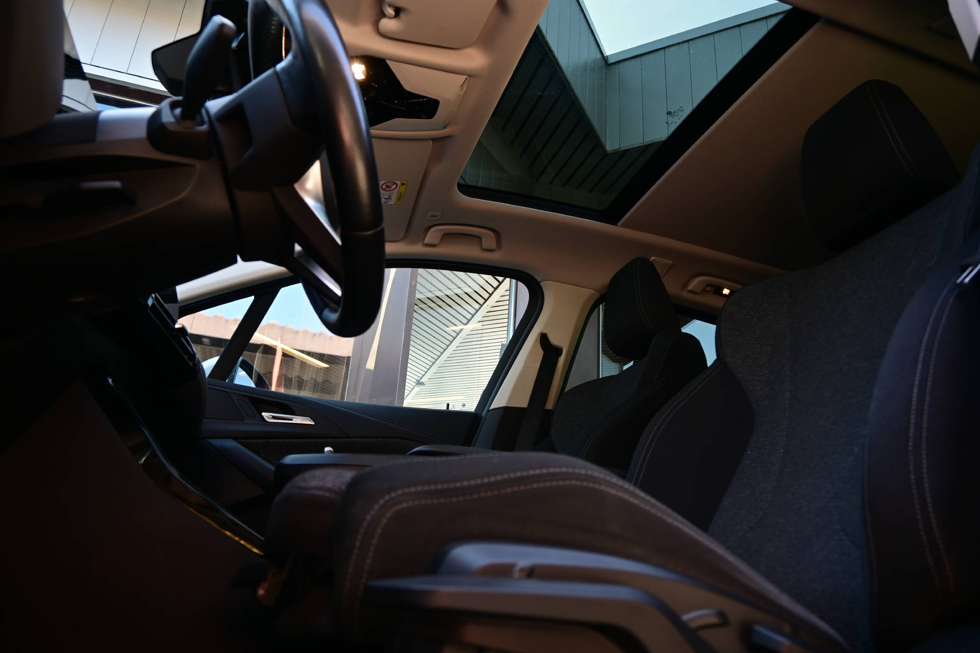 BMW 223d xDrive Active Tourer *AHK*HUD*Pano*8-fach*-image-11
