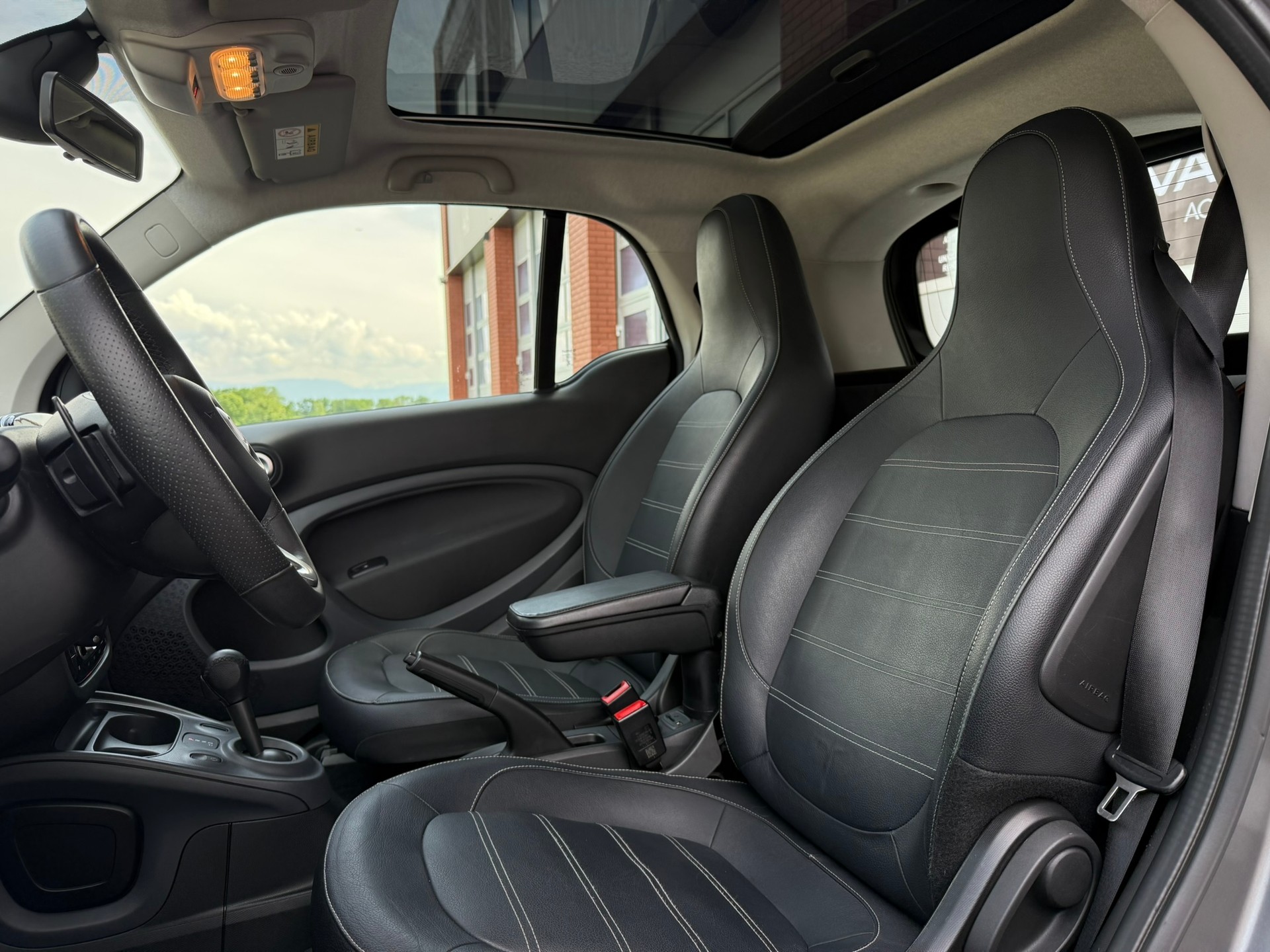 SMART fortwo prime twinmatic-image-13