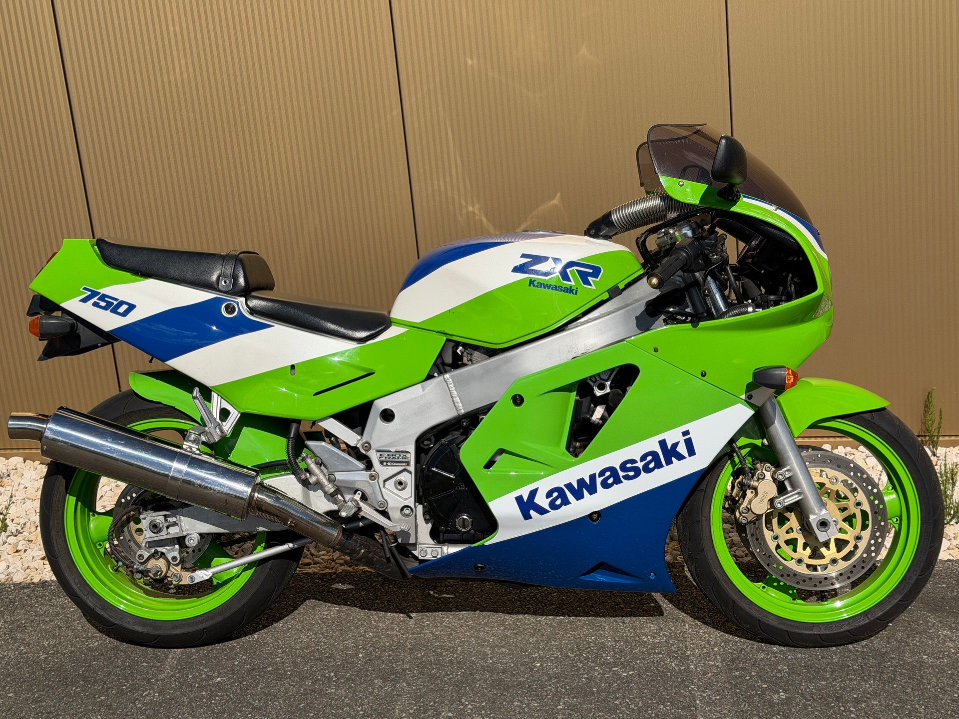 KAWASAKI ZXR-750-image-3