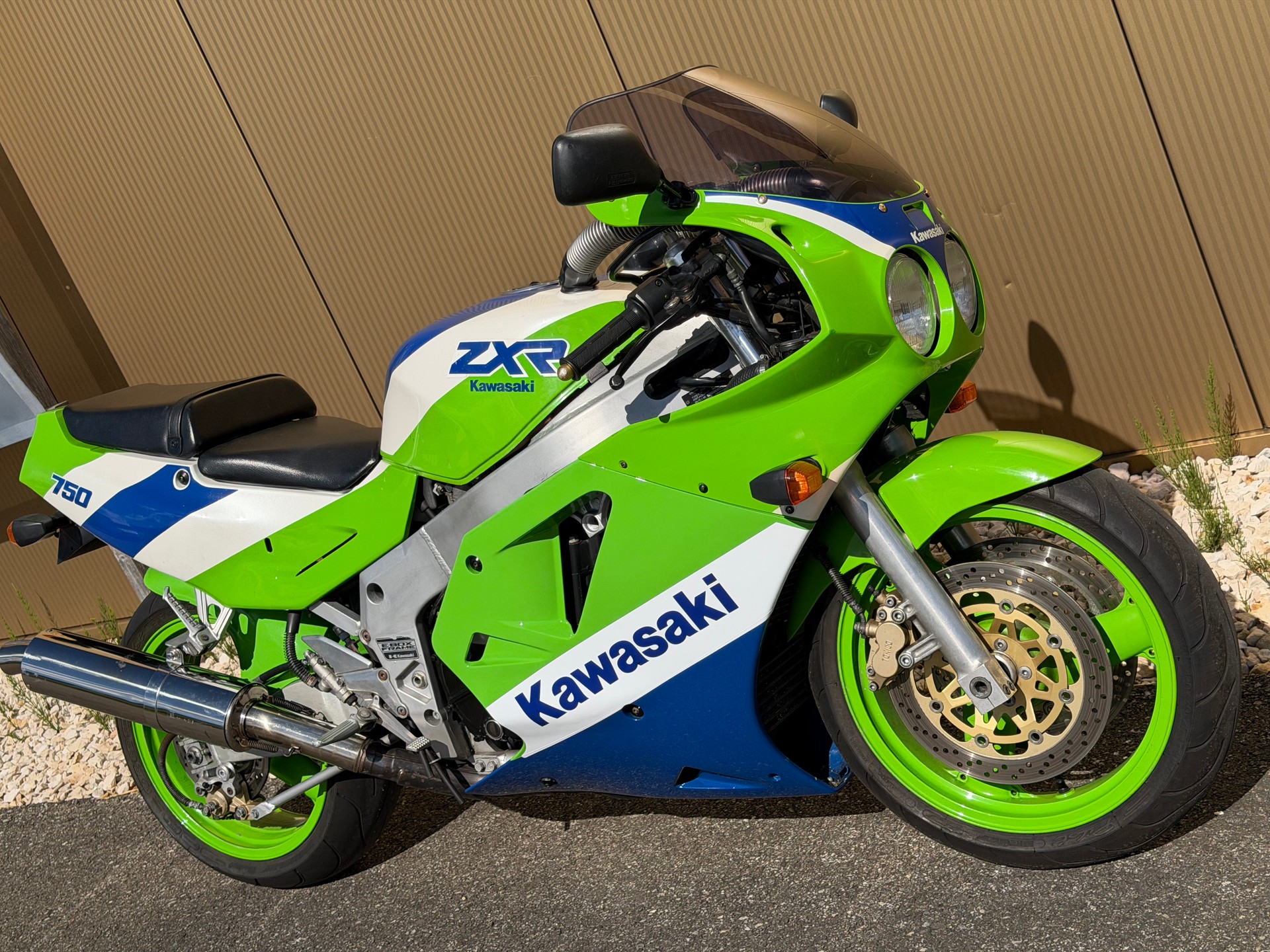 KAWASAKI ZXR-750-image-2