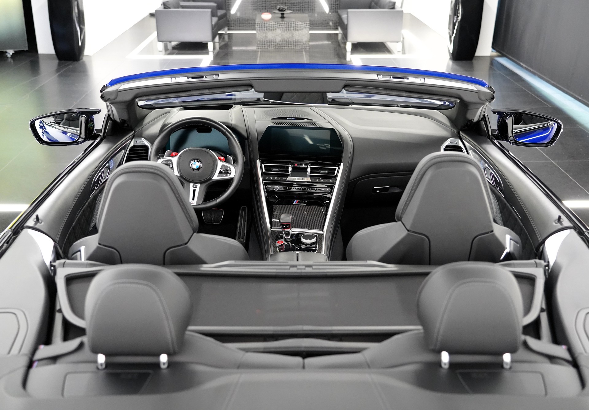BMW M8 xDrive M Competition-image-5