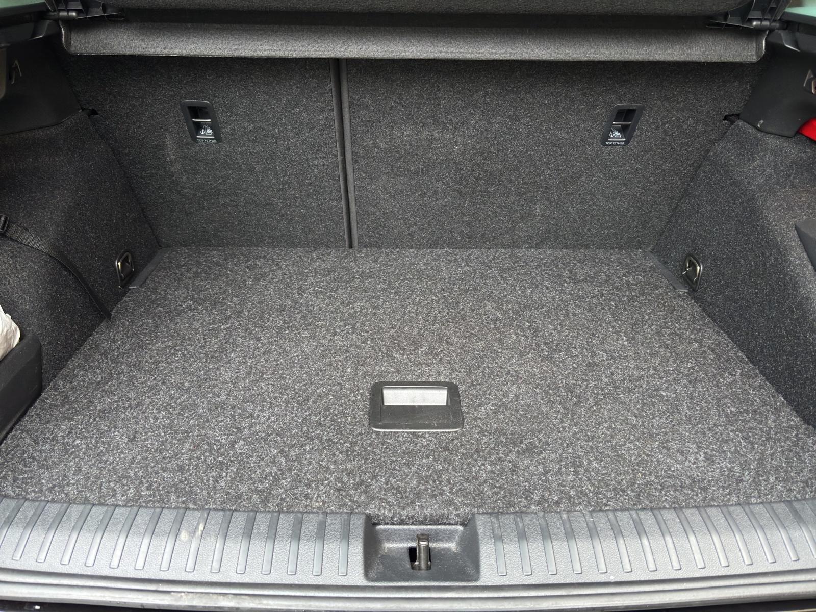 SKODA Kamiq 1.5 TSI Selection DSG-image-9