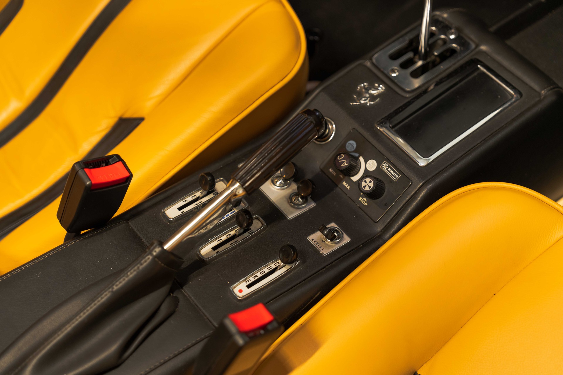 FERRARI GTS Targa-image-14