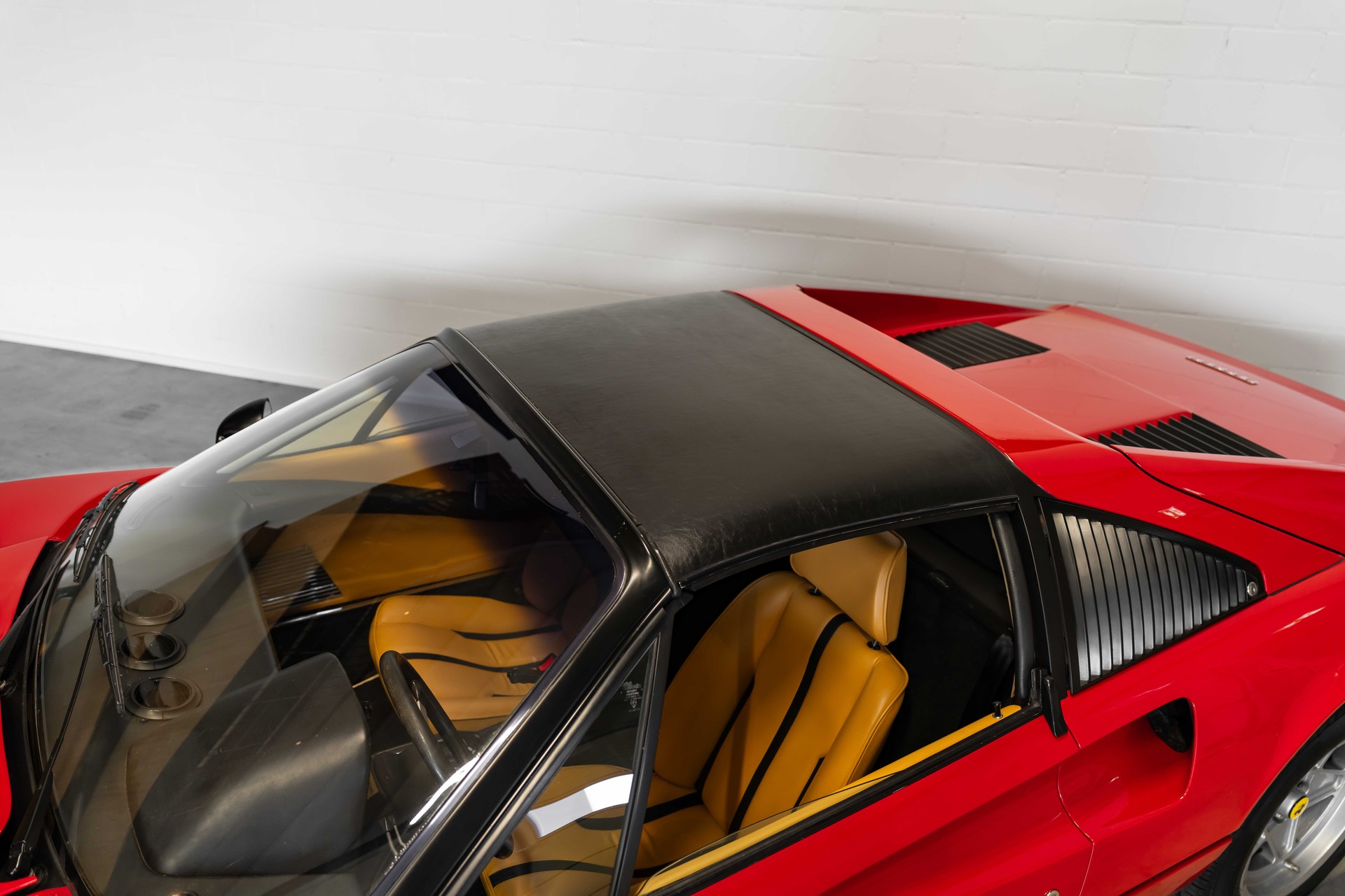FERRARI GTS Targa-image-23