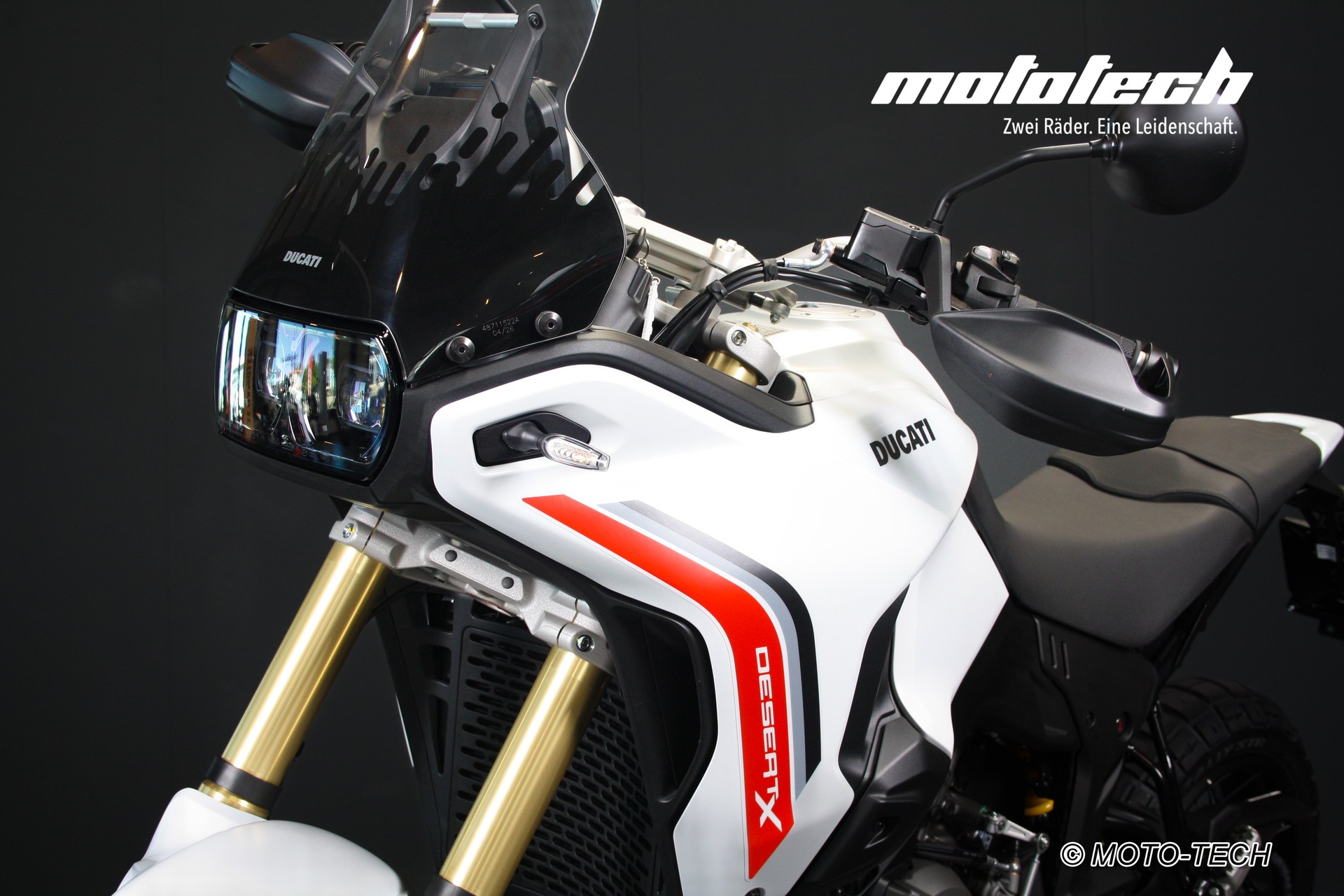 DUCATI Desert X MY26-image-8