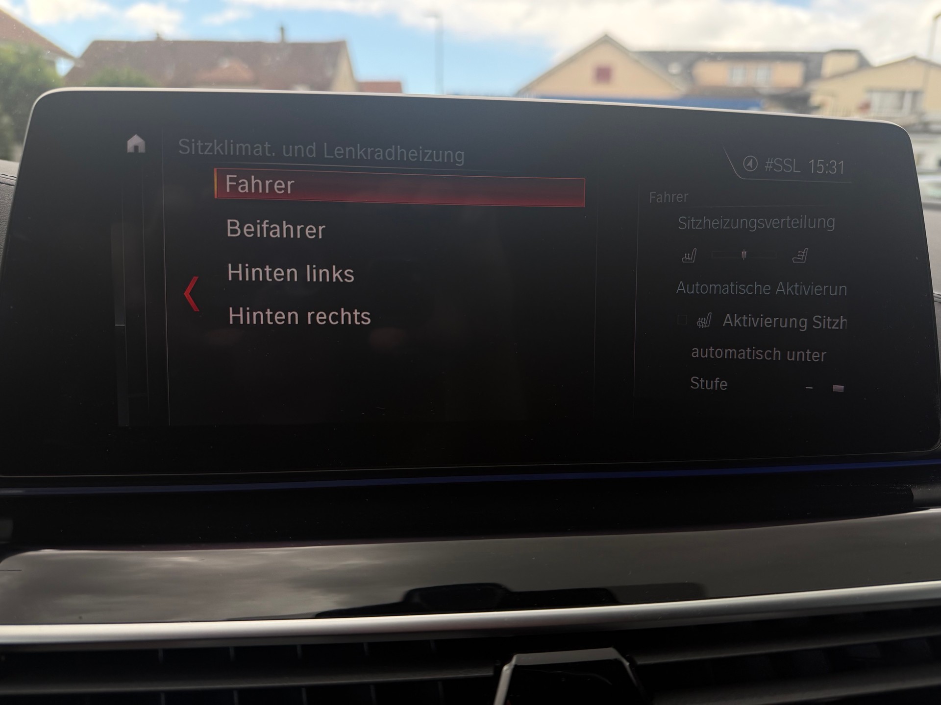 BMW M550d xDrive Touring Steptronic-image-19