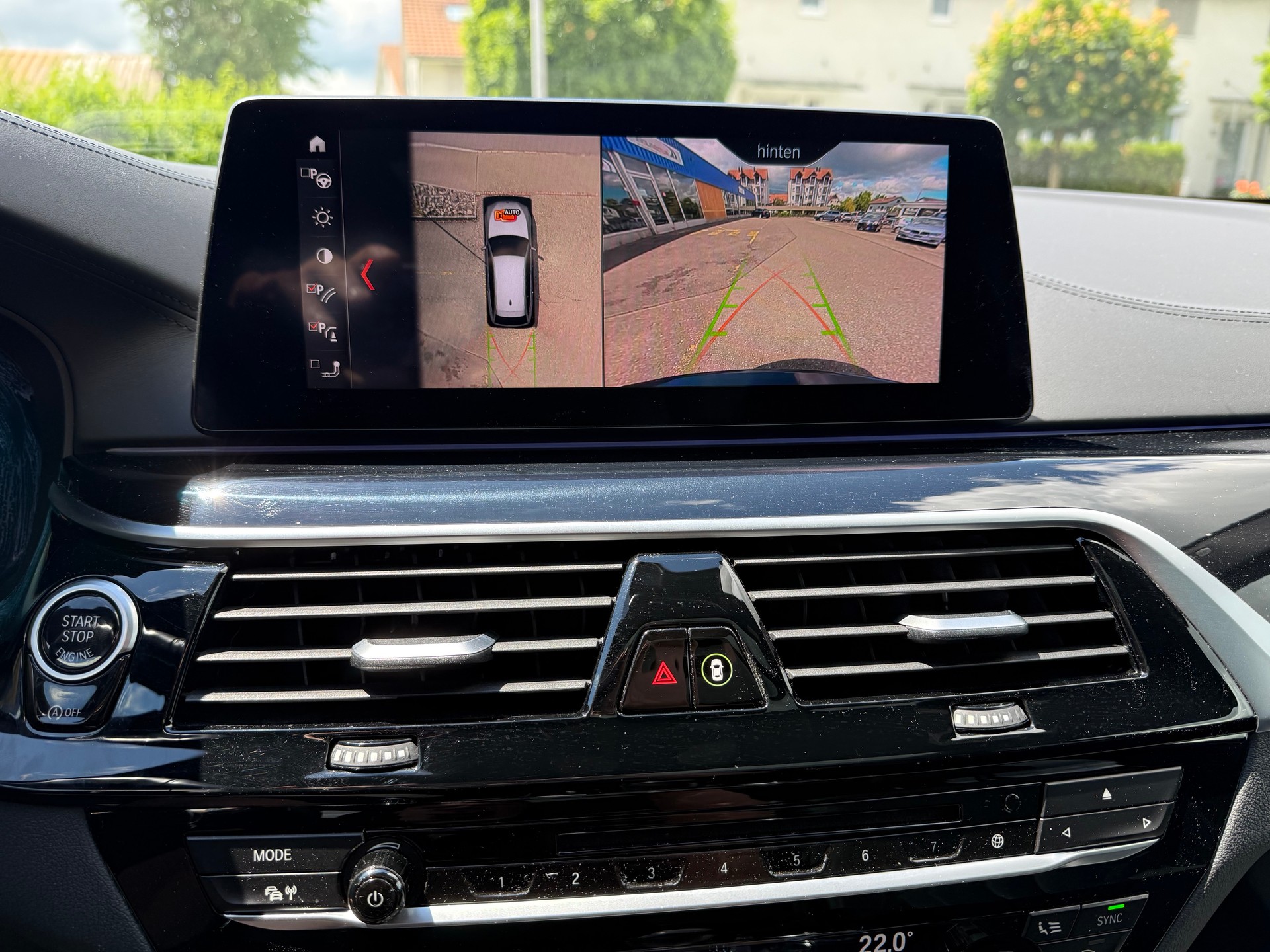 BMW M550d xDrive Touring Steptronic-image-11
