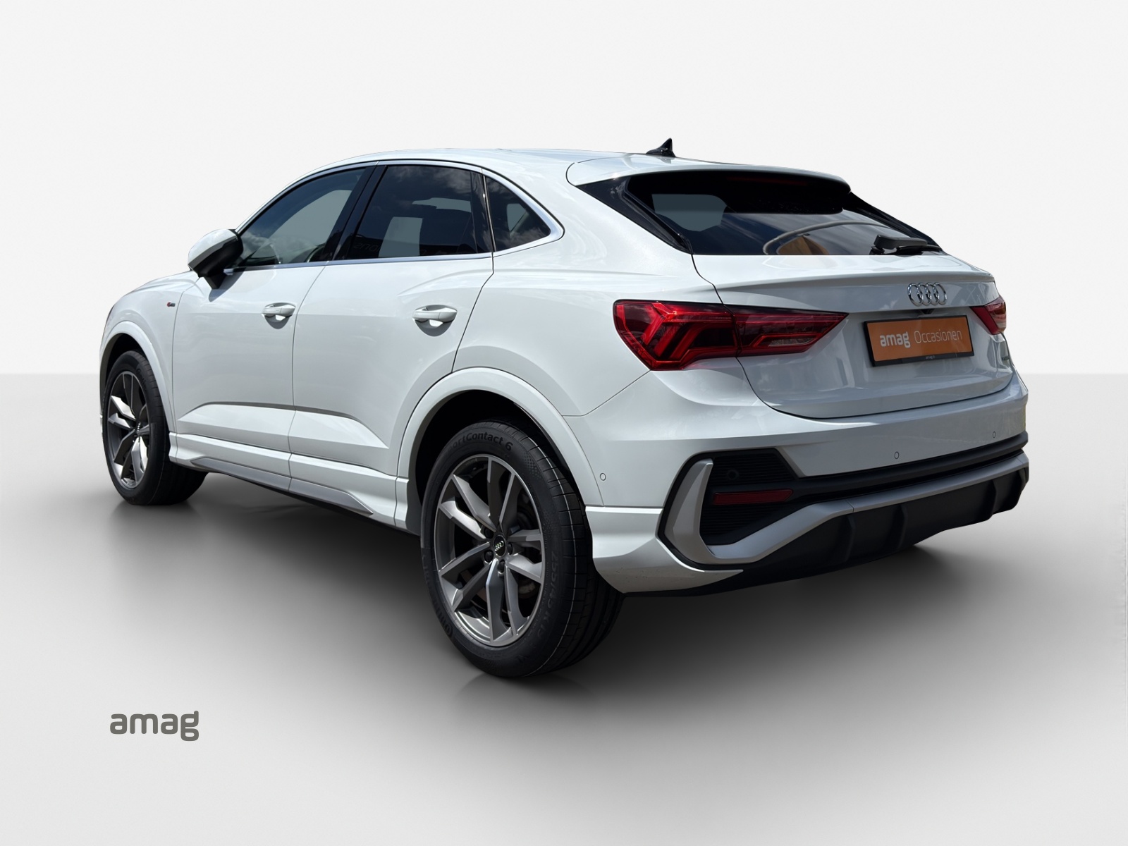 AUDI Q3 Sportback 45 TFSI S line quattro S-tronic-showroom-element-2