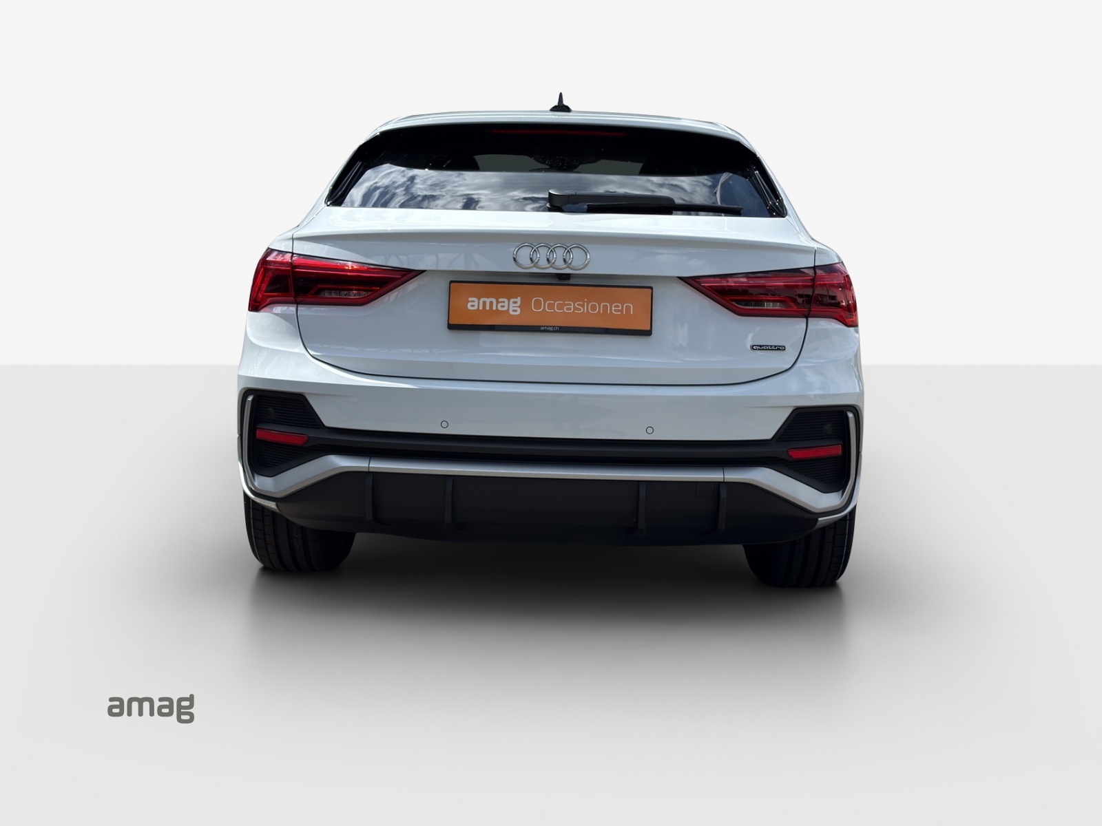 AUDI Q3 Sportback 45 TFSI S line quattro S-tronic-showroom-element-3