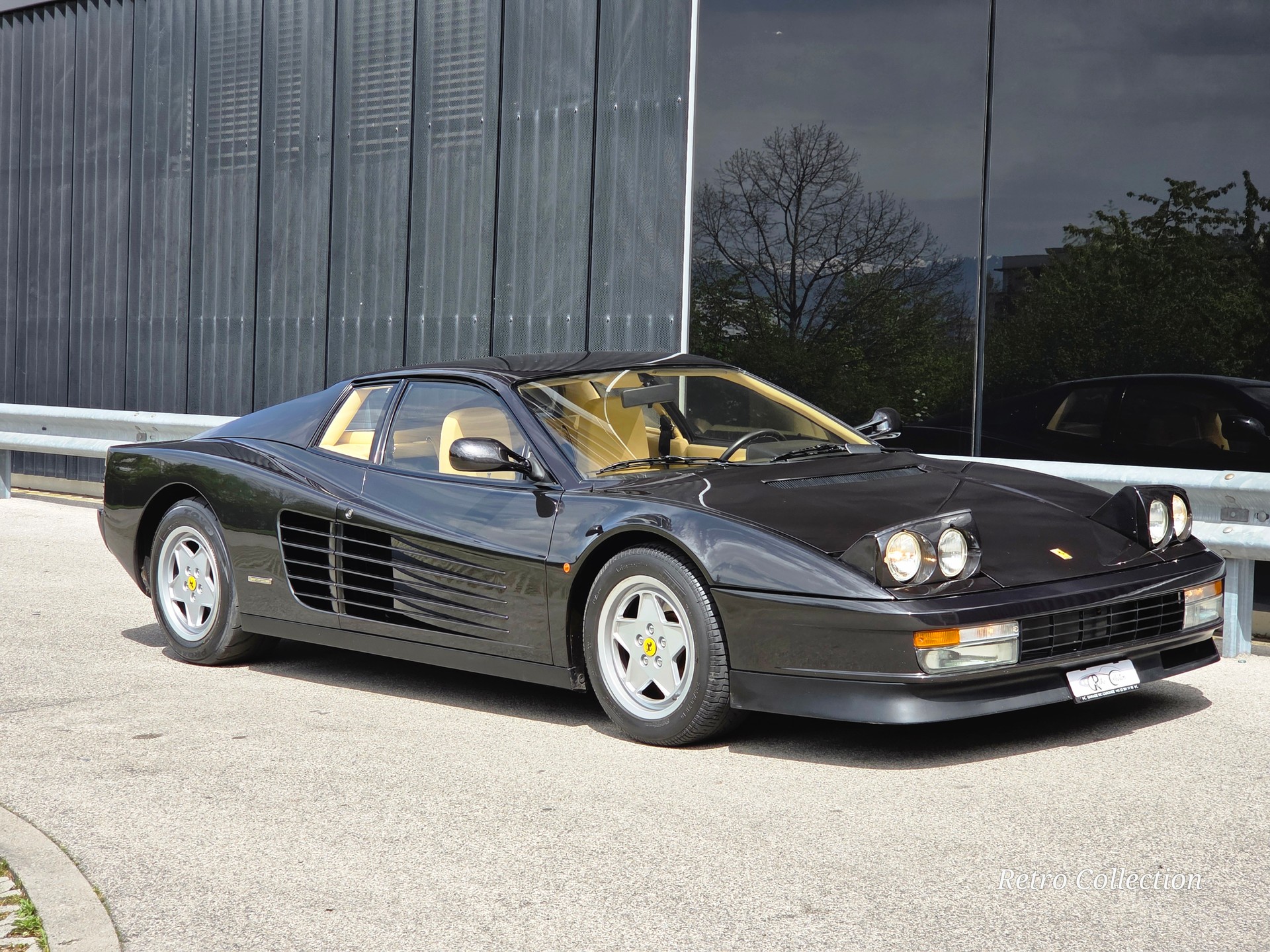 FERRARI Testarossa - voiture CH - superbe état - rare combinaison couleurs - distribution neuve - expertisée vétéran 12.24.-image-5