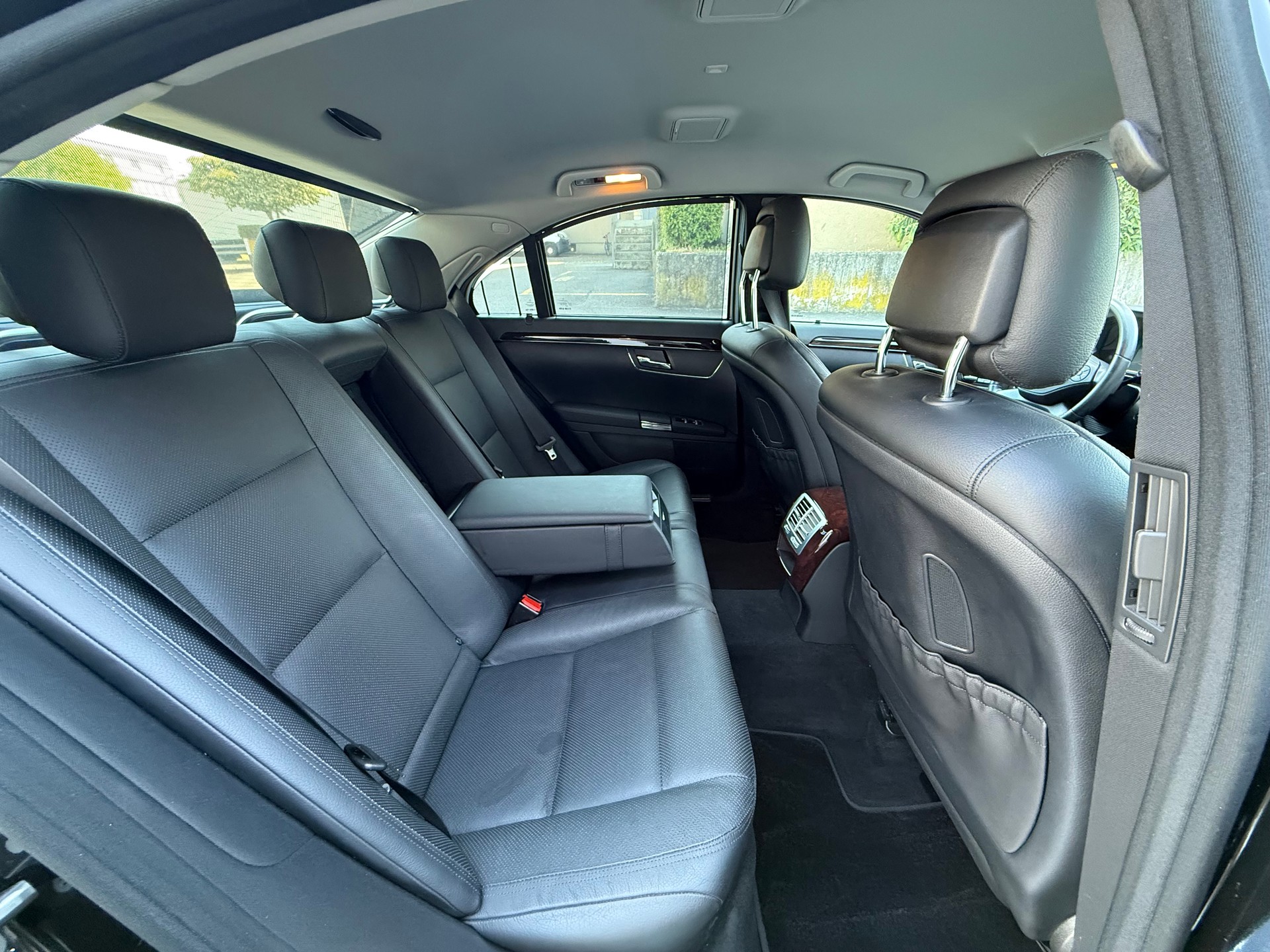 MERCEDES-BENZ S 350 BlueEfficiency SS 4Matic 7G-Tronic *CH Fahrzeug *Frisch ab MFK *Memory Paket *Sonnenschutzrollo *Harman/Kardon-image-13