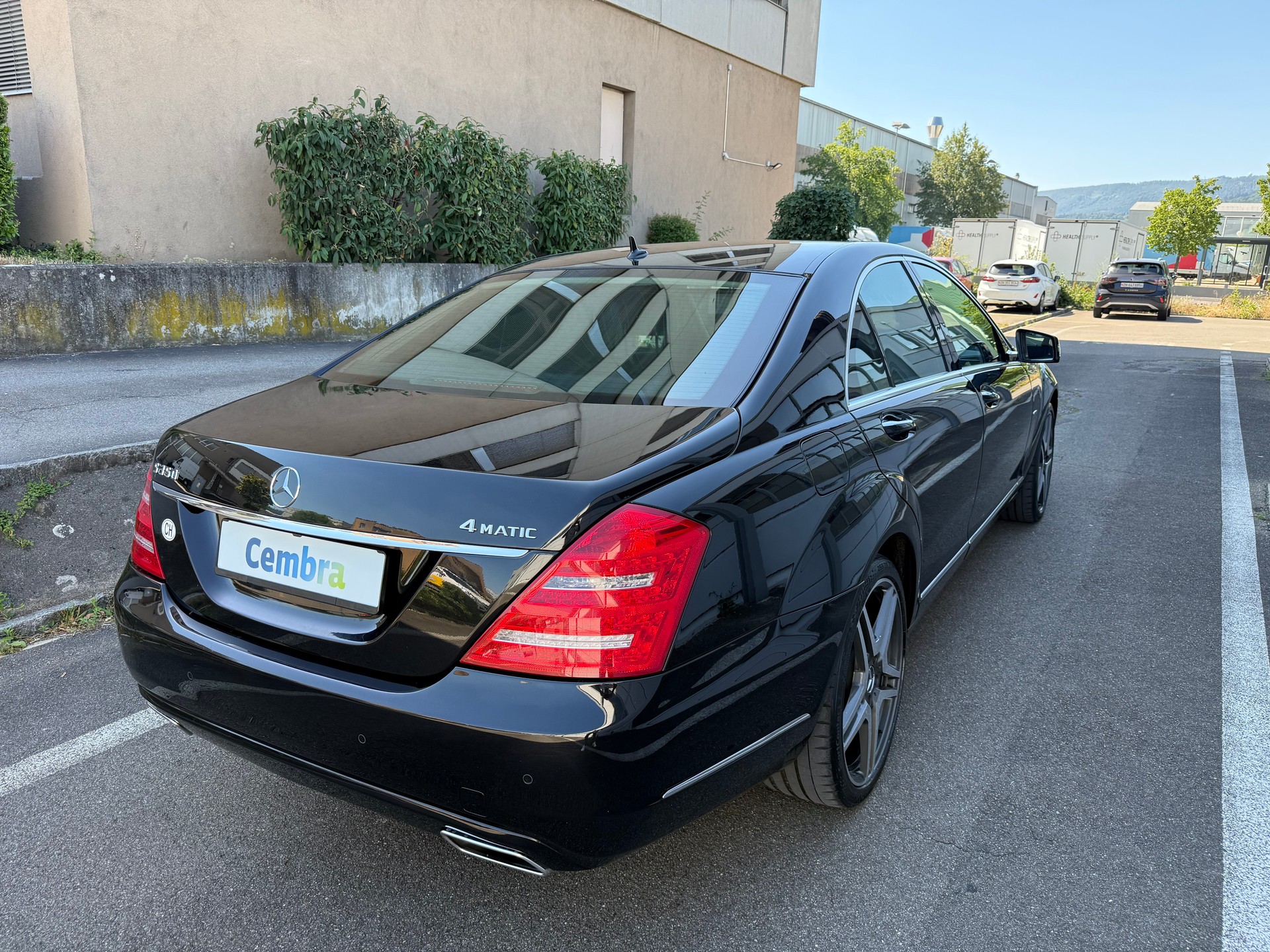 MERCEDES-BENZ S 350 BlueEfficiency SS 4Matic 7G-Tronic *CH Fahrzeug *Frisch ab MFK *Memory Paket *Sonnenschutzrollo *Harman/Kardon-image-3