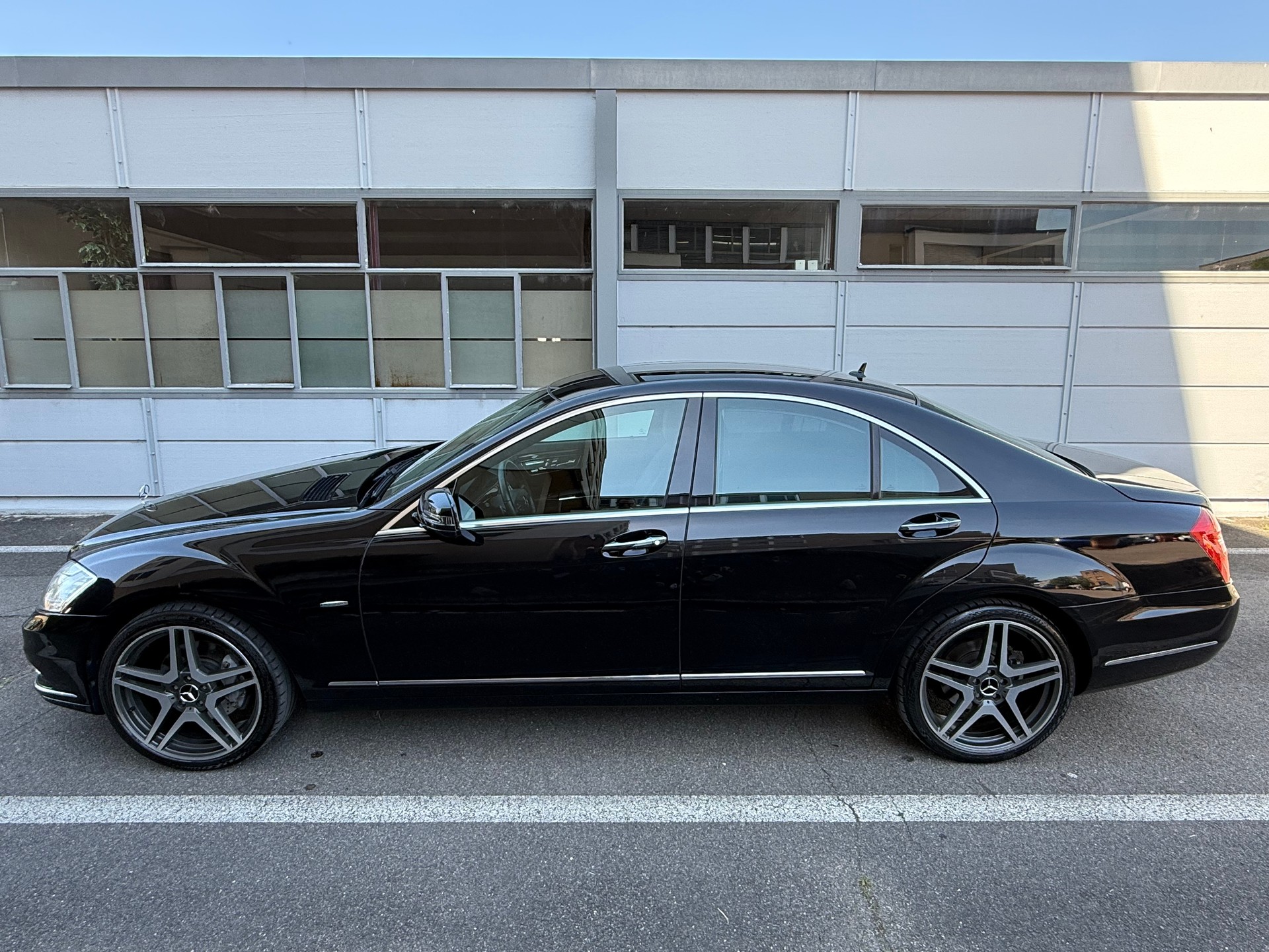 MERCEDES-BENZ S 350 BlueEfficiency SS 4Matic 7G-Tronic *CH Fahrzeug *Frisch ab MFK *Memory Paket *Sonnenschutzrollo *Harman/Kardon-image-6