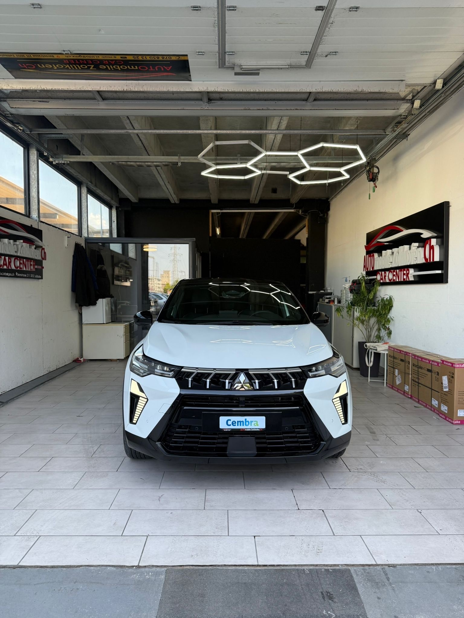 MITSUBISHI ASX 1.6 HEV Invite-image-3