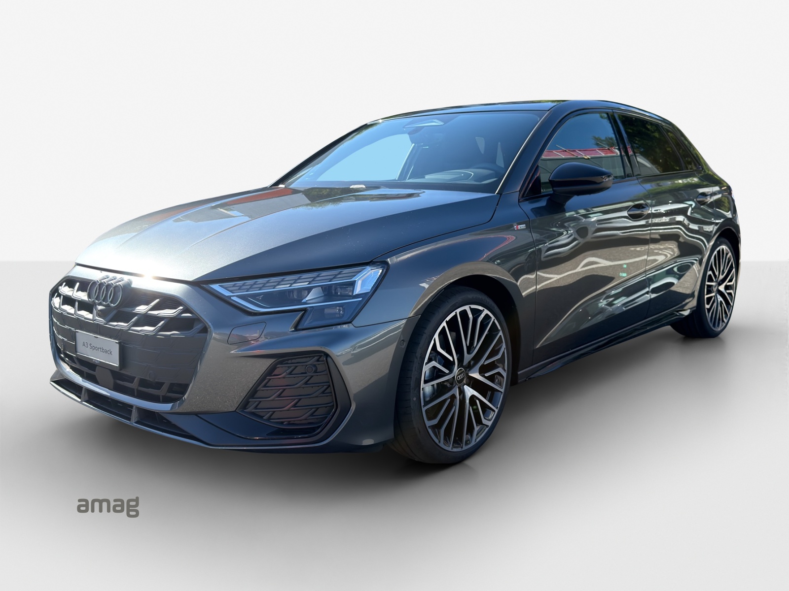 AUDI A3 Sportback TFSI 110 kW S line Attraction S tronic