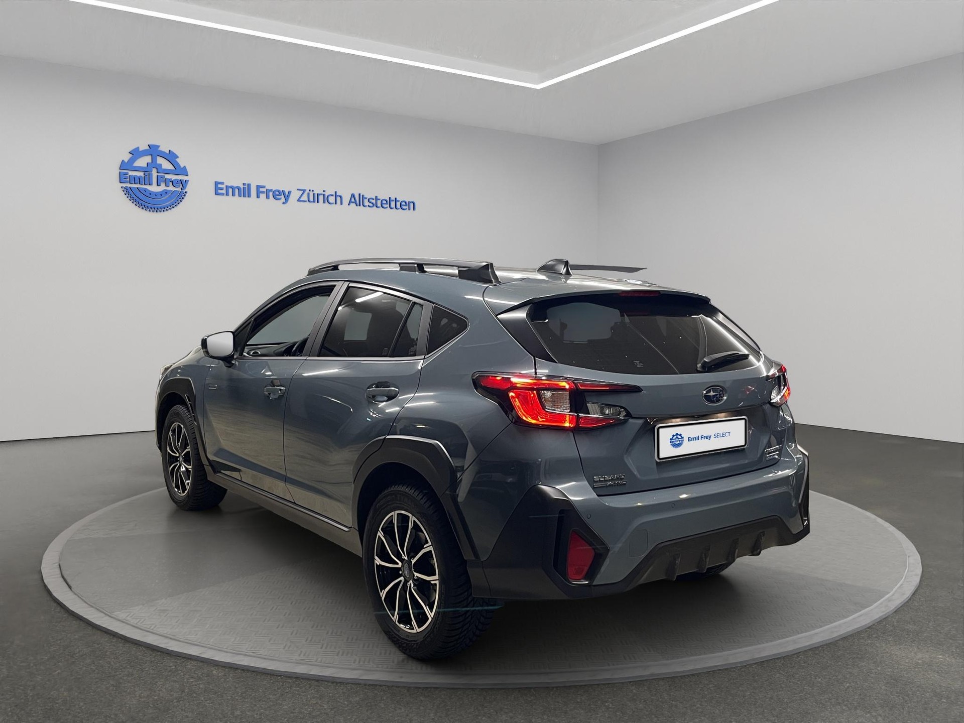 SUBARU Crosstrek 2.0i e-Boxer Swiss Plus-showroom-element-2