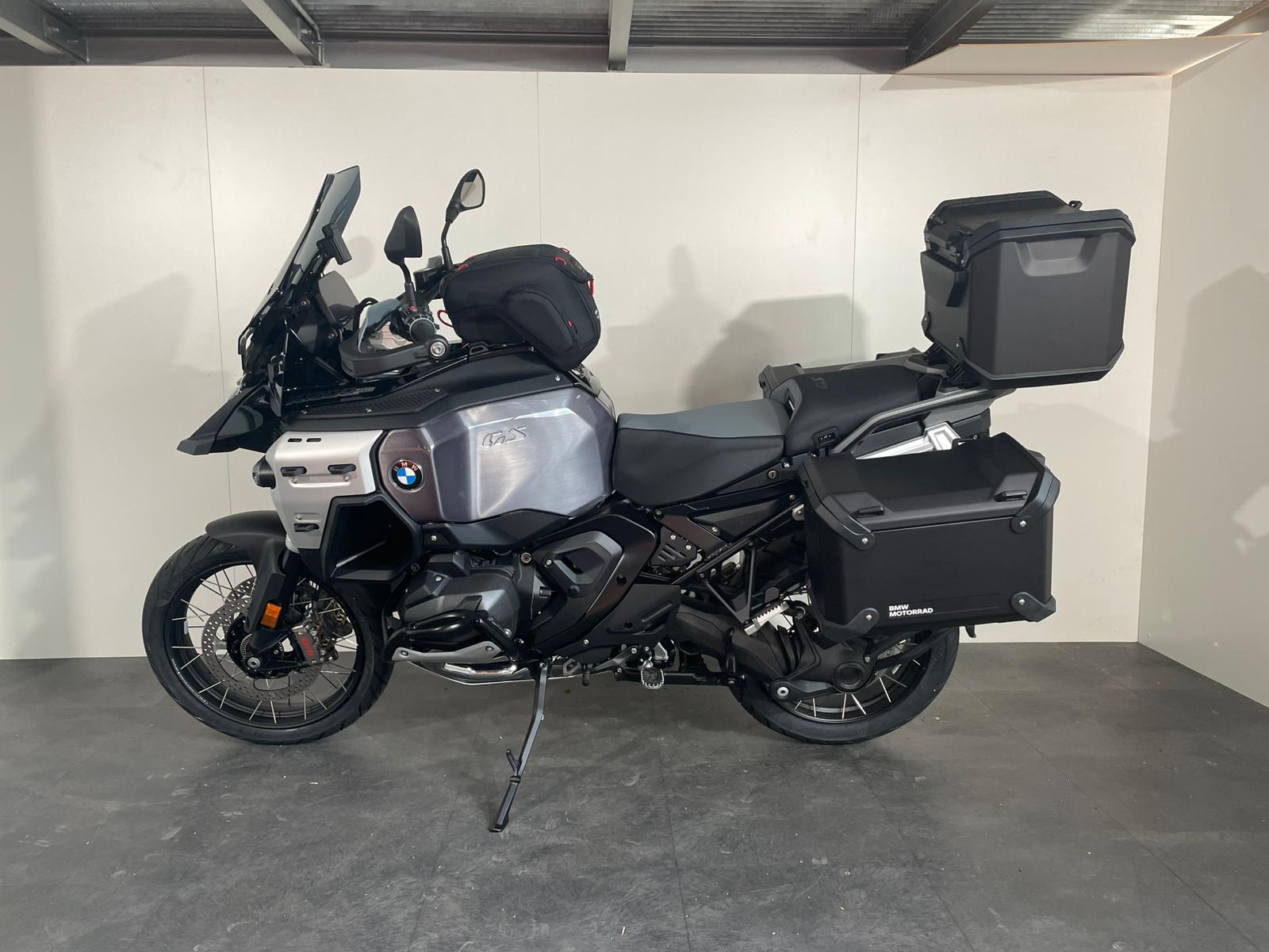 BMW R 1300 GS Adventure-image-0