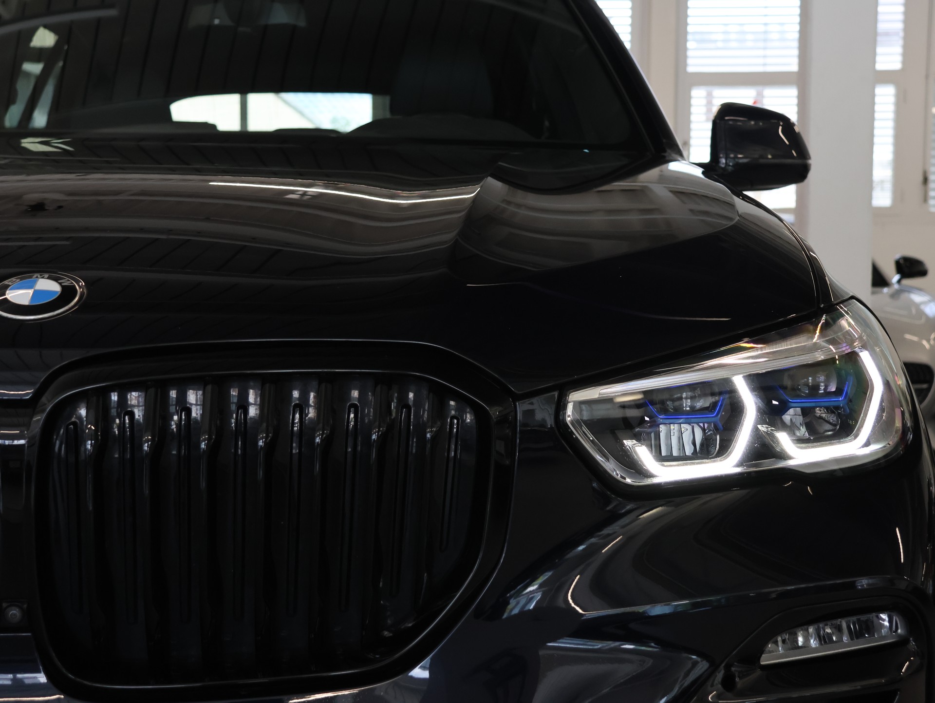 BMW X5 xDrive45e Steptronic *Panoramadach* *360 Kamera* *Harman Kardon*-image-7