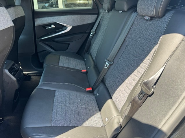 PEUGEOT 3008 Allure Prenium Hybrid léger MHEV-image-5