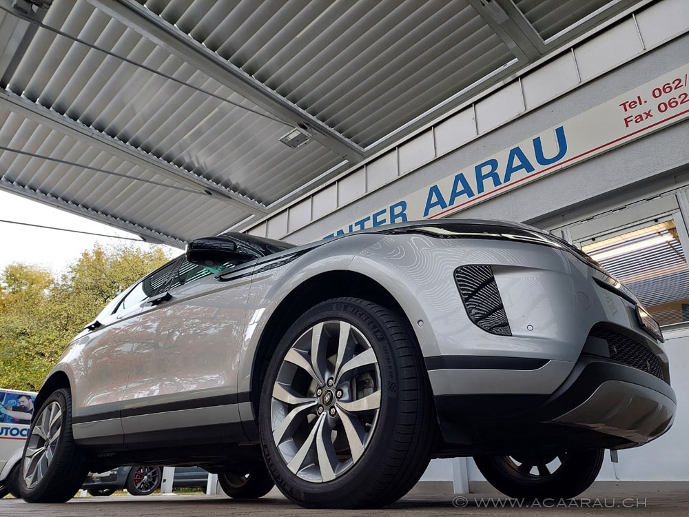 LAND ROVER Range Rover Evoque P 250 HSE AT9 "Modell 2020" / Video : https://youtu.be/qoE5VQvTgWU / Bilder : https://youtu.be/H8Y9vEoAipQ-showroom-element-1