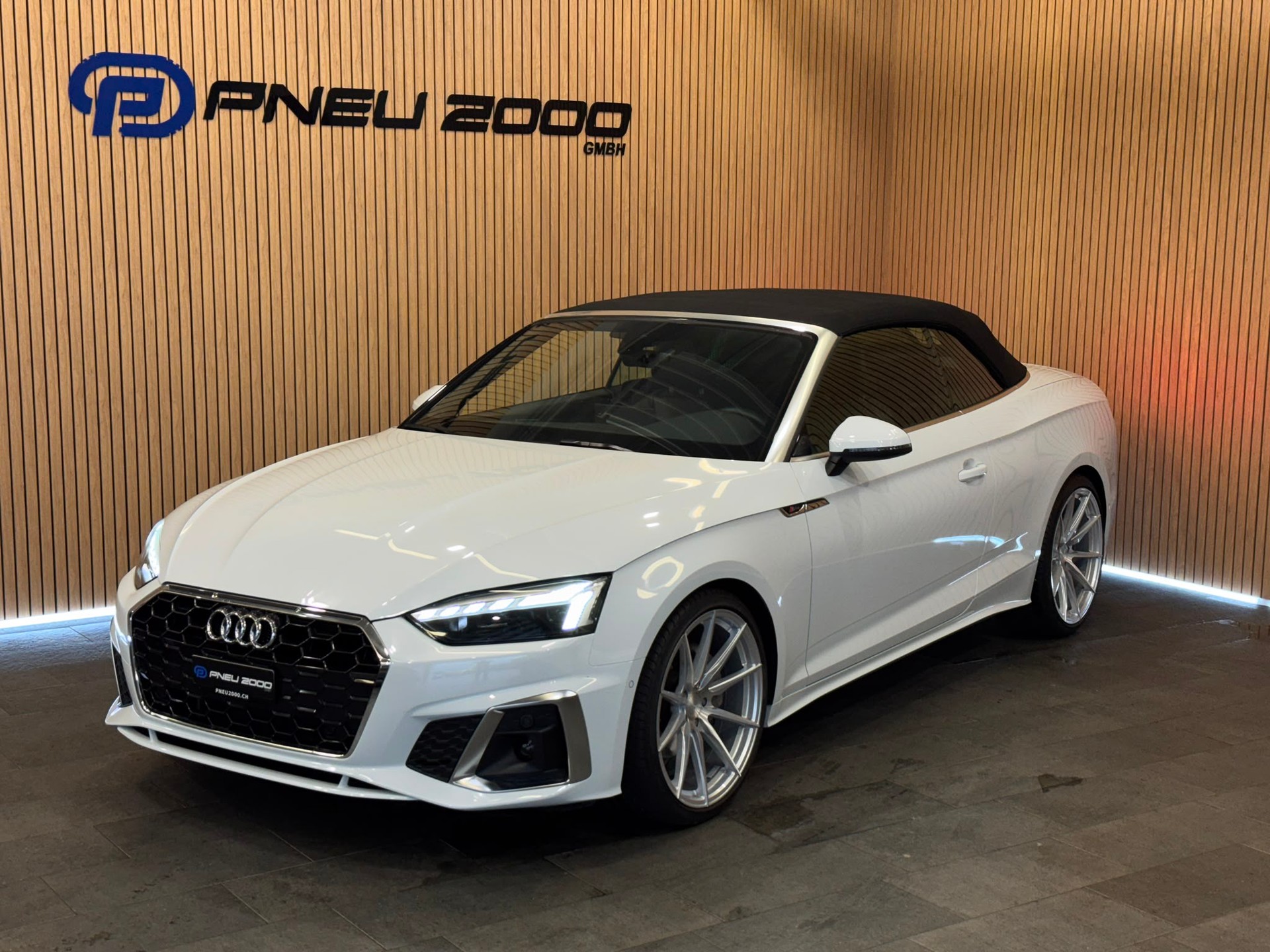 AUDI A5 Cabriolet 40 TDI S-Line S-tronic-showroom-element-1