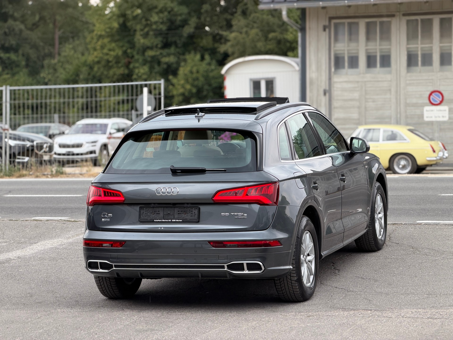 AUDI Q5 55 TFSI e sport quattro-image-4