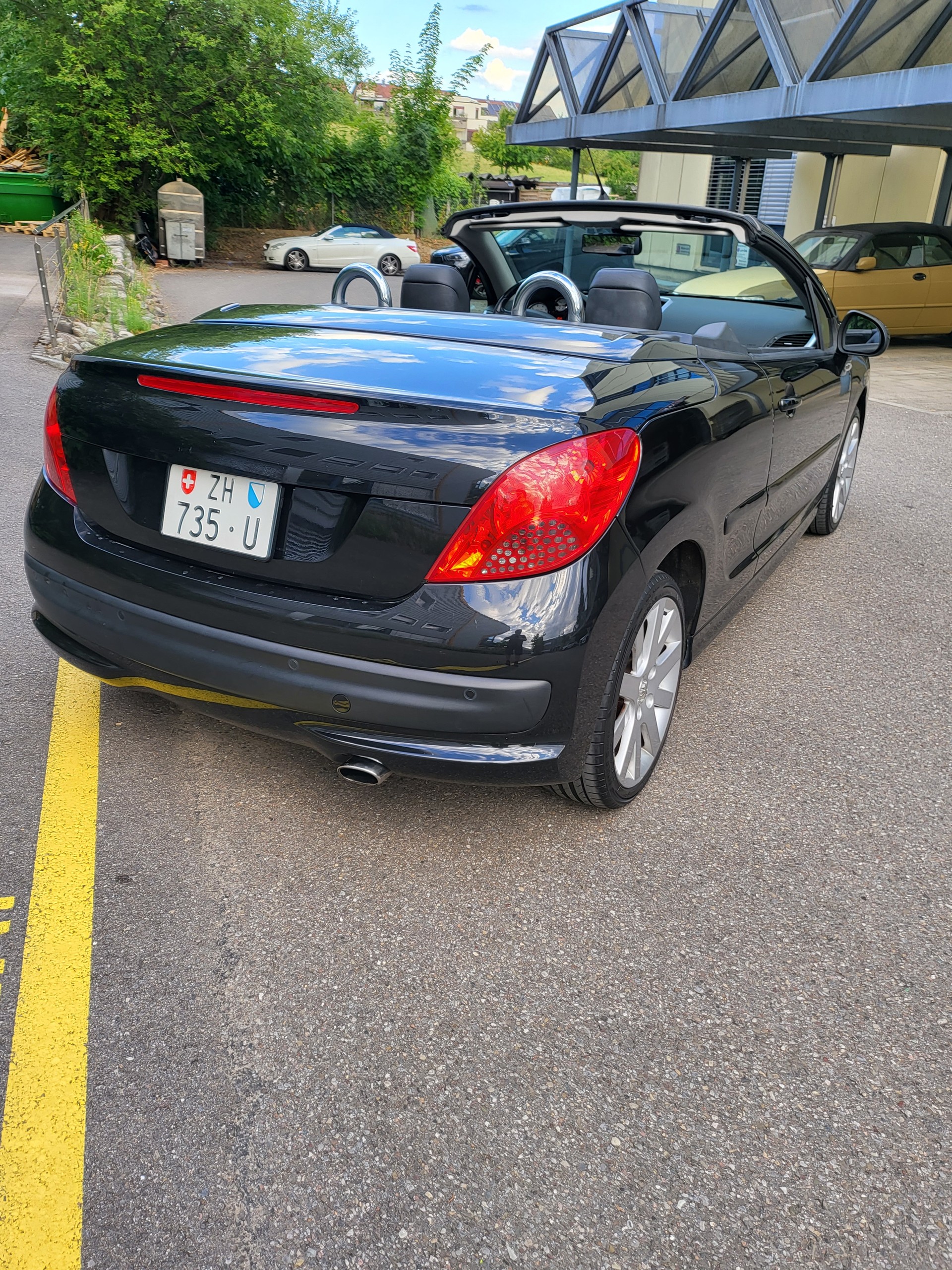 PEUGEOT 207 CC 1.6 16V Turbo Sport-image-1