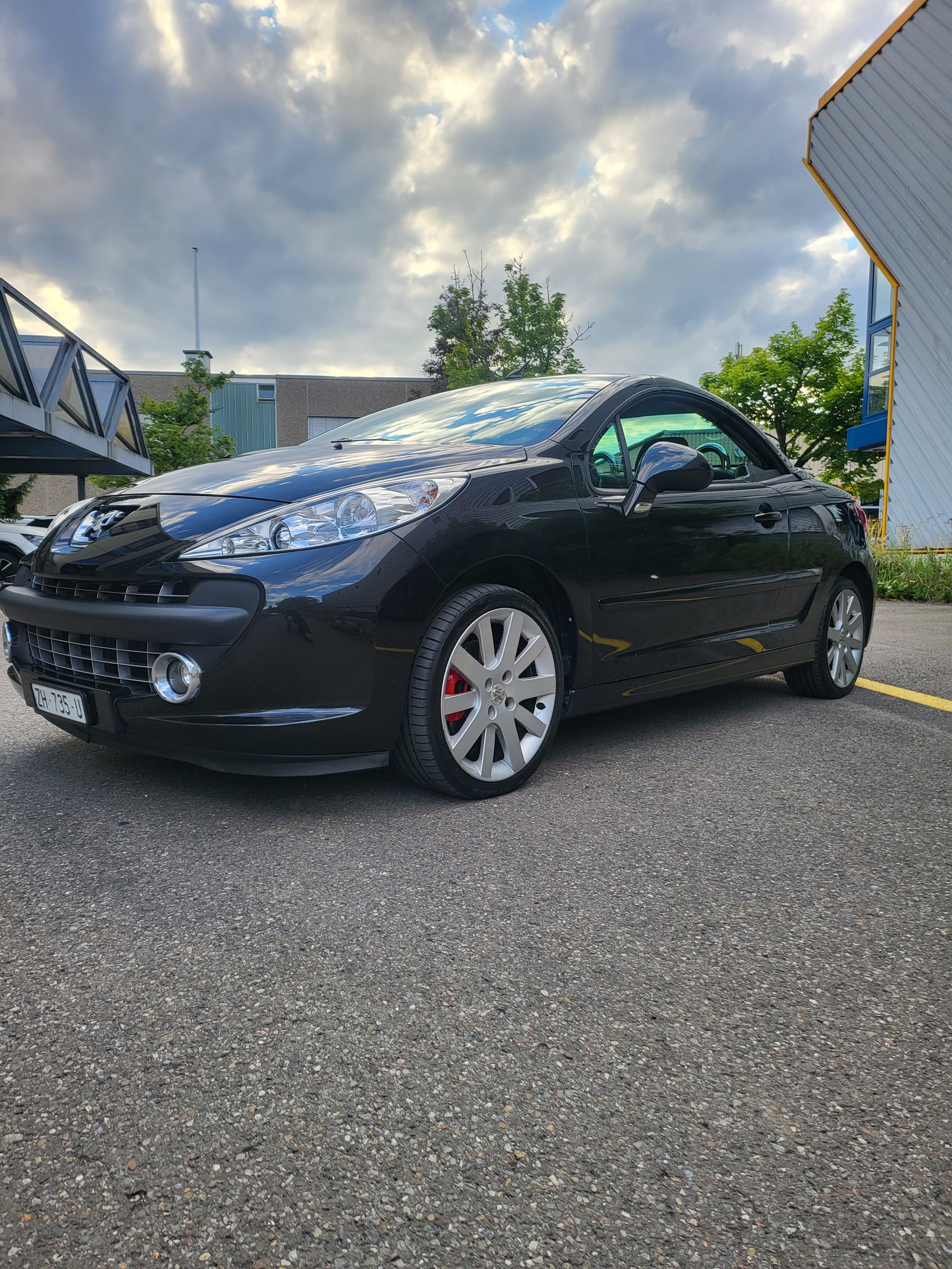 PEUGEOT 207 CC 1.6 16V Turbo Sport-image-6