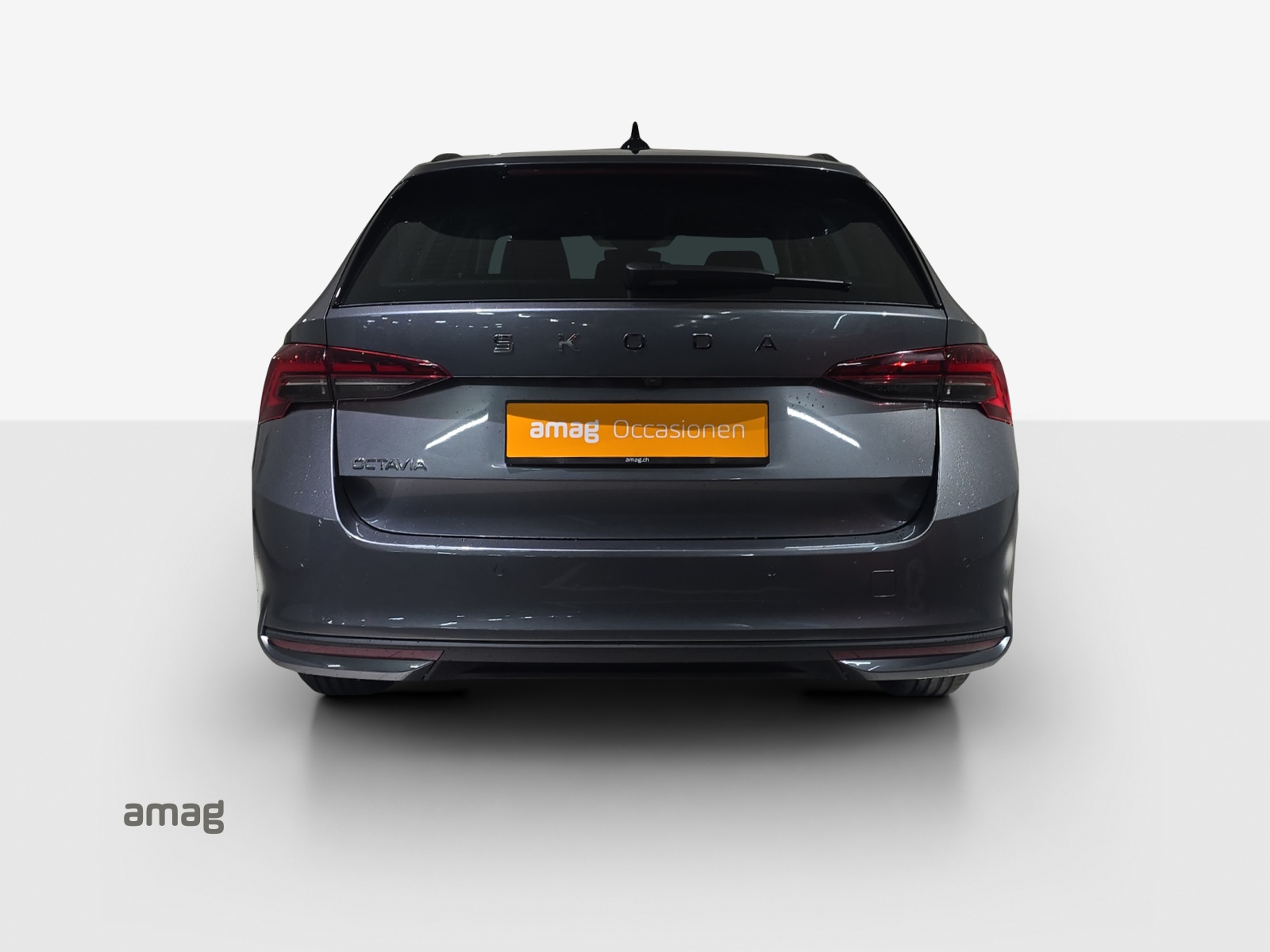 SKODA Octavia Combi 1.5 TSI mHEV DSG Dynamic-showroom-element-3