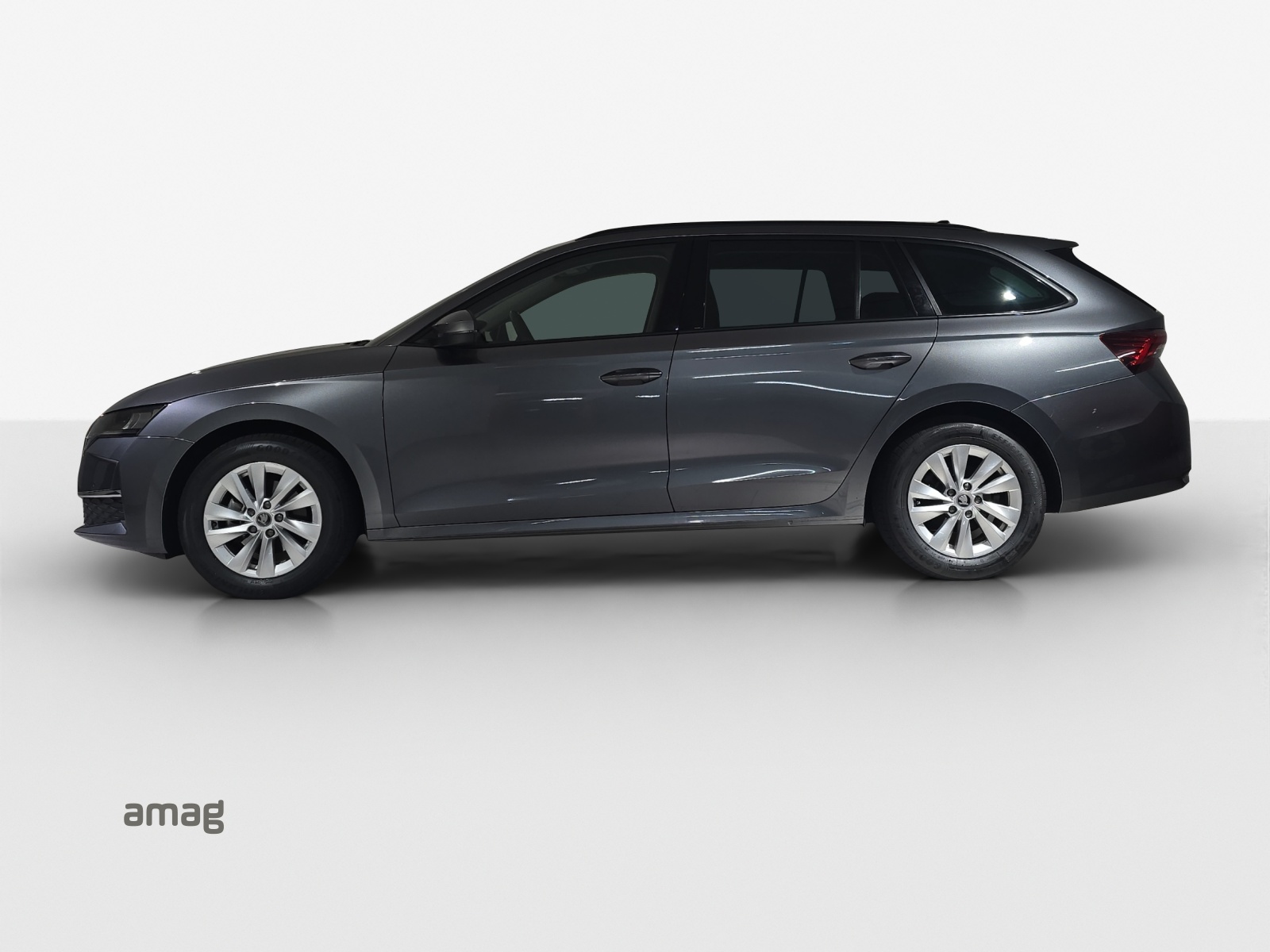 SKODA Octavia Combi 1.5 TSI mHEV DSG Dynamic-showroom-element-1