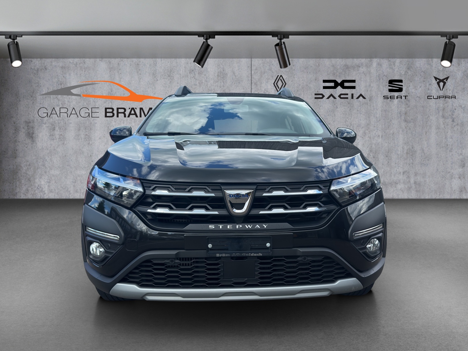 DACIA Sandero Stepway TCe 90 Comfort-showroom-element-1
