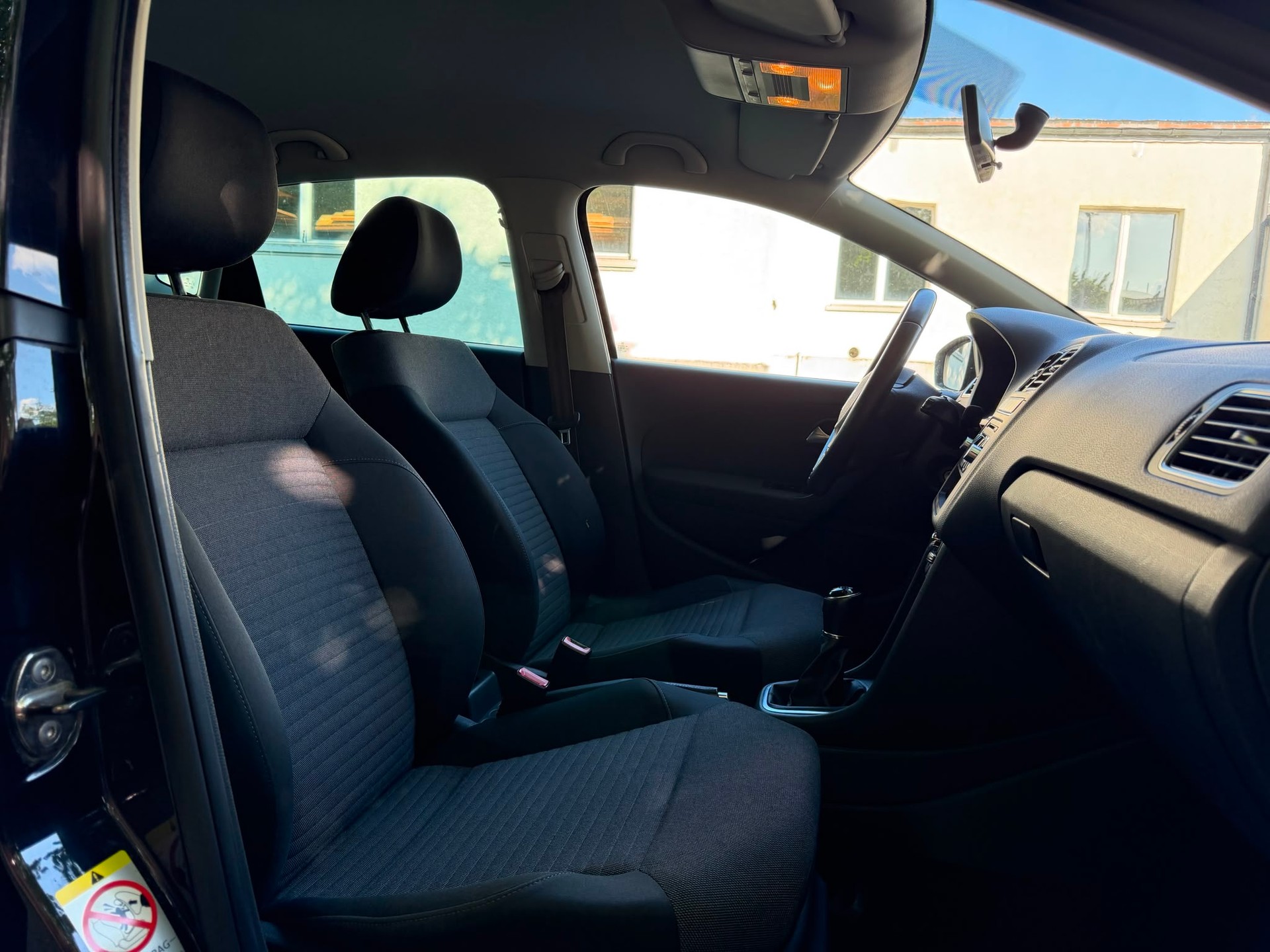 VW Polo 1.2 TSI Comfortline-showroom-element-3