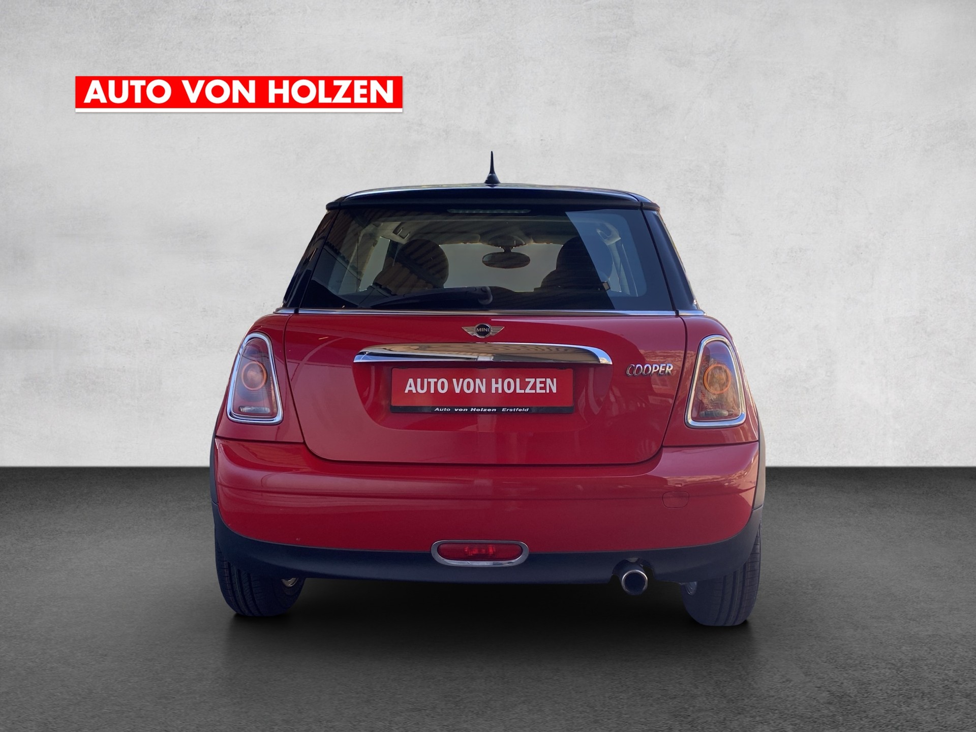 MINI Cooper-showroom-element-1