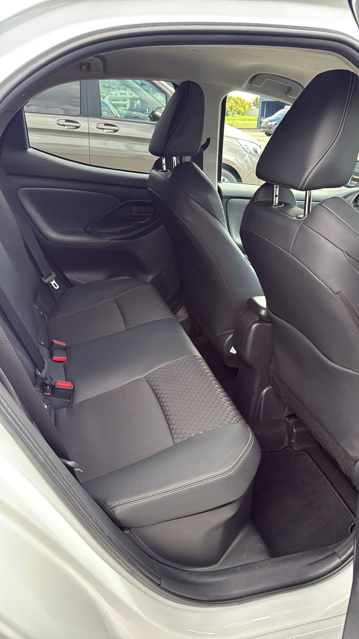 MAZDA 2 Hybrid Select-image-14