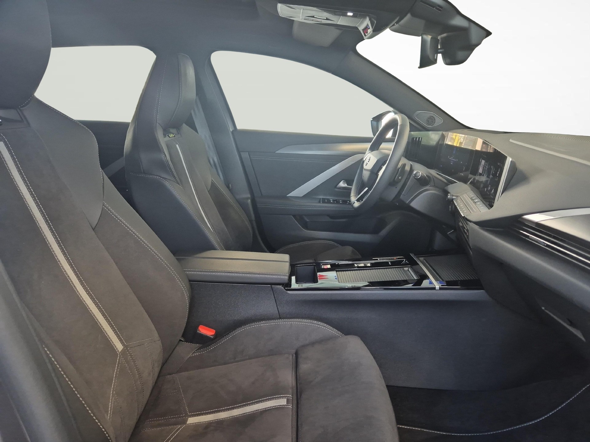OPEL Astra 1.6 T PHEV 225 GSe-image-9