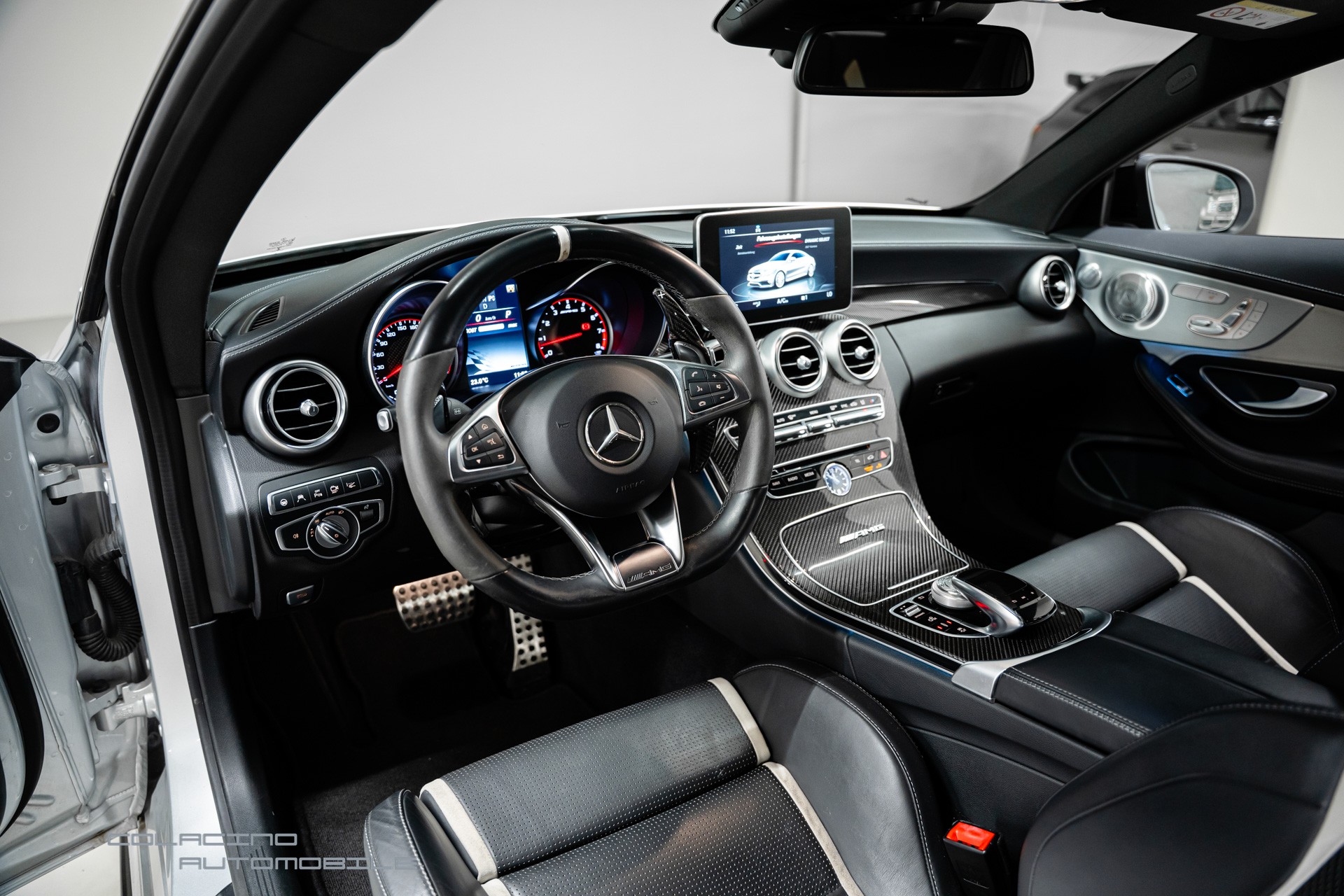 MERCEDES-BENZ C 63 S AMG Speedshift-image-12