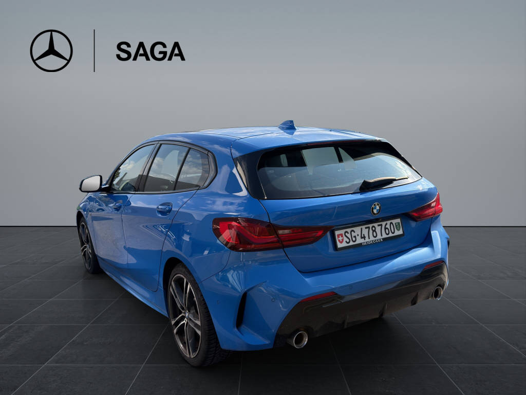 BMW 120d xDrive-showroom-element-3