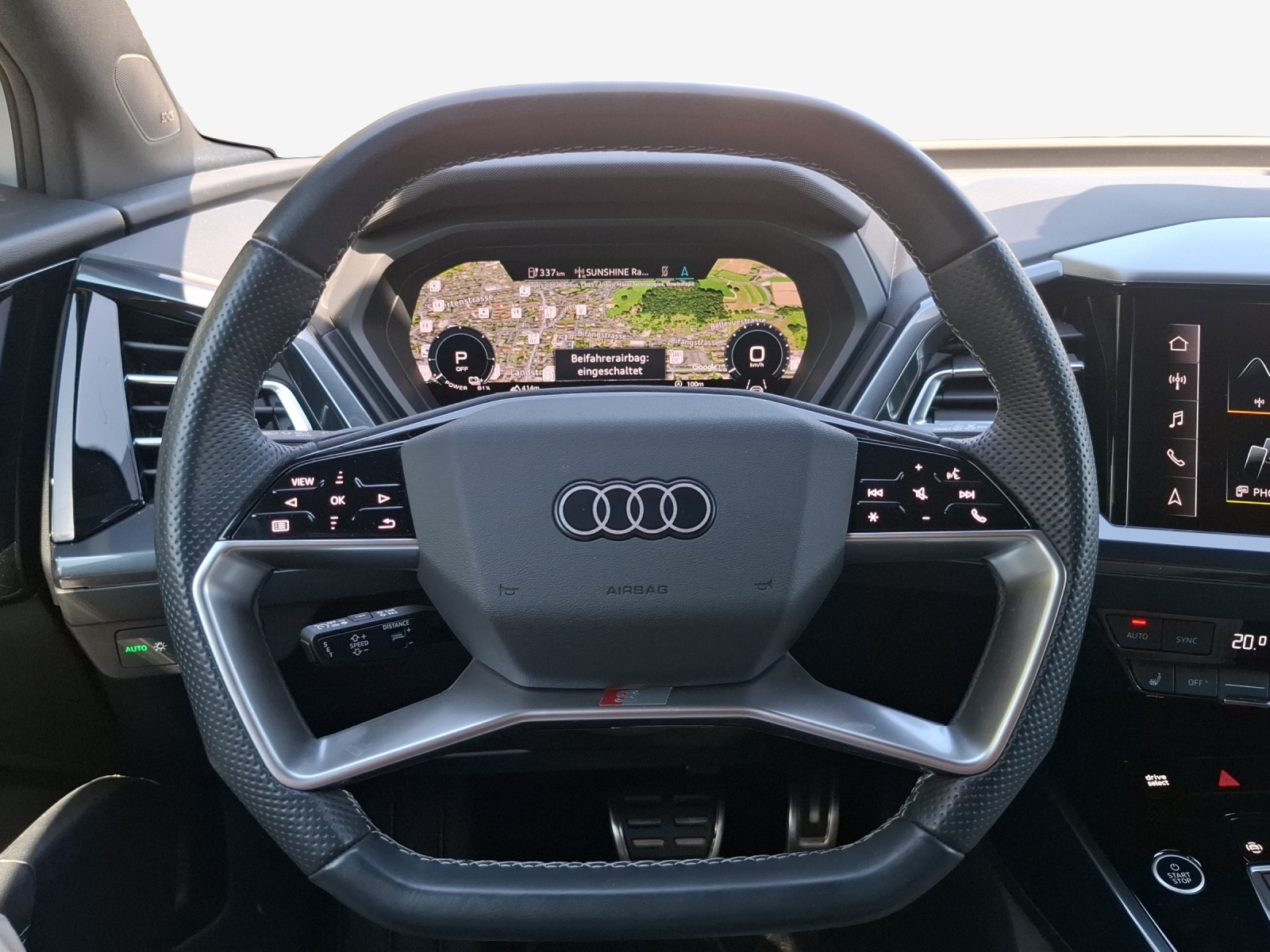 AUDI Q4 e-tron 45 quattro-image-9
