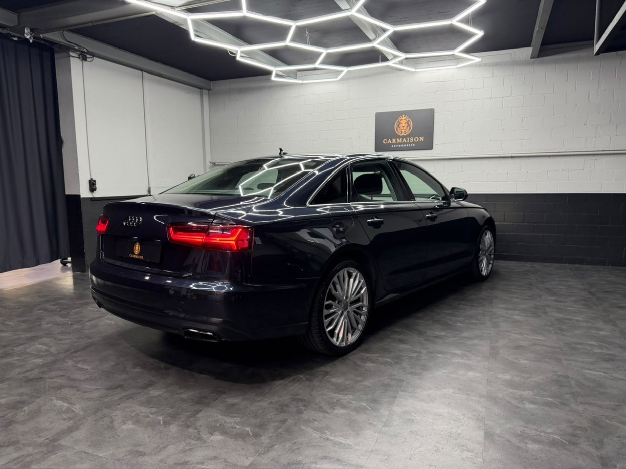 AUDI A6 Limousine 2.0 TDI S-tronic | CH-Auto-image-8