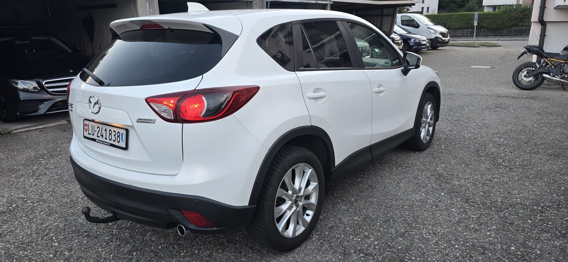 MAZDA CX-5 2.2 D HP Revolution AWD Automatic-image-3