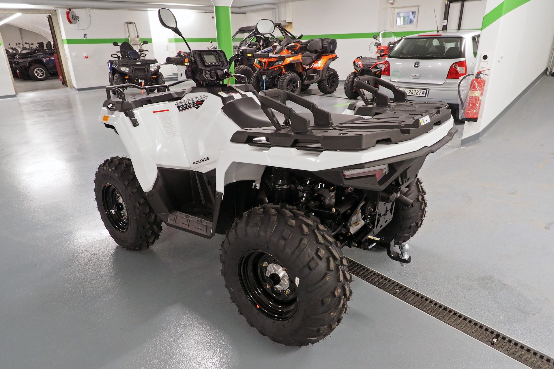POLARIS Sportsman 570 4x4-image-4