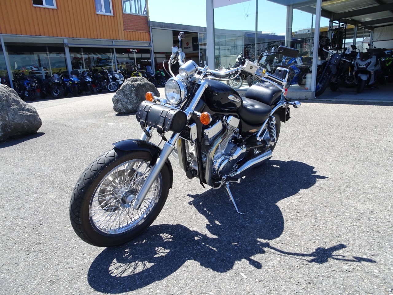 SUZUKI VS 1400 GLP Intruder-image-3