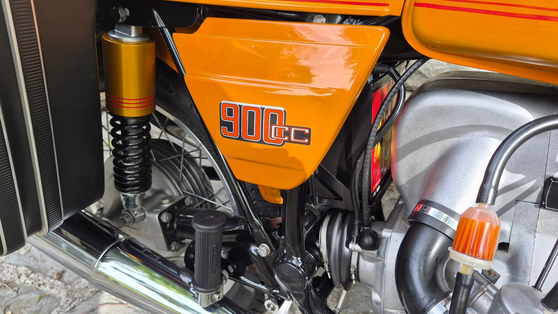 BMW R 90S-image-7