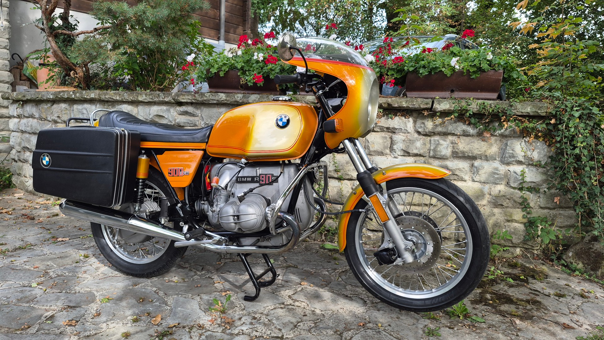 BMW R 90S-image-0
