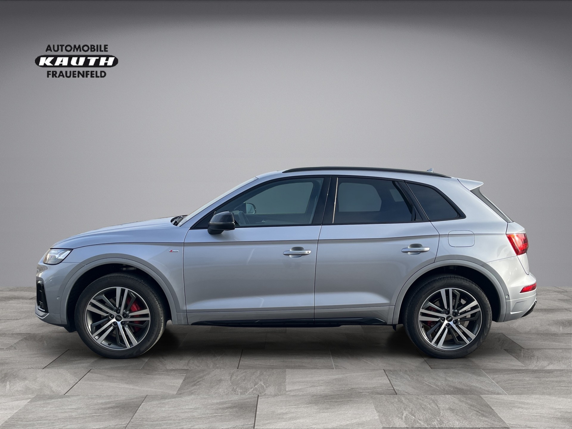 AUDI Q5 55 TFSI e PHEV S line quattro S-tronic*Panodach, AHK, Standklima/Heizung, (5-Jahre Garantie)-showroom-element-1