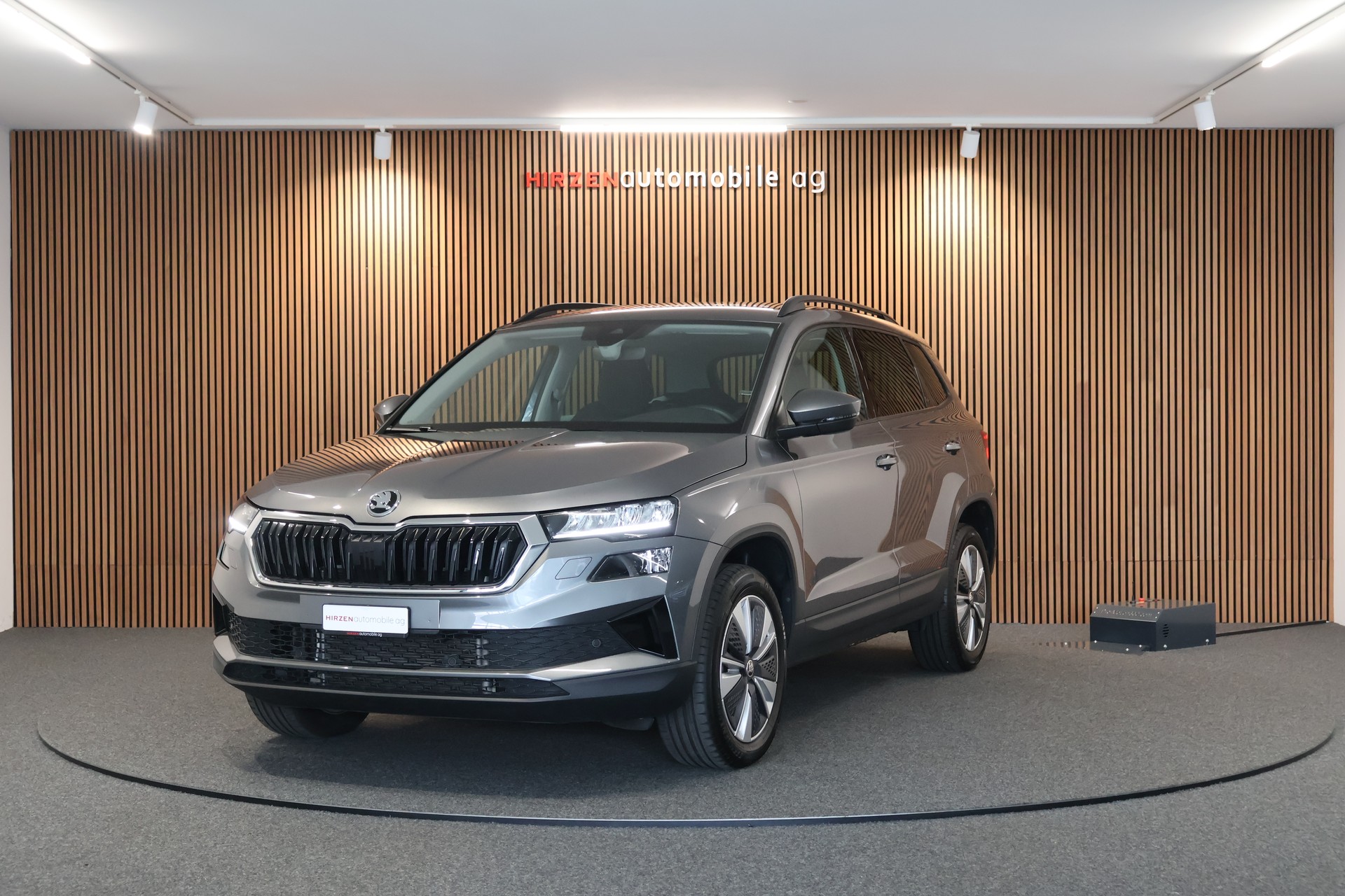 SKODA Karoq 1.5 TSI Ambition DSG
