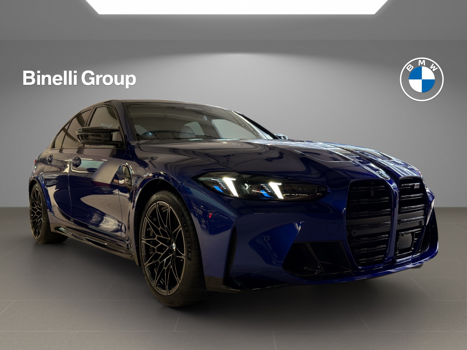 BMW M3 Competition M xDrive-showroom-element-2