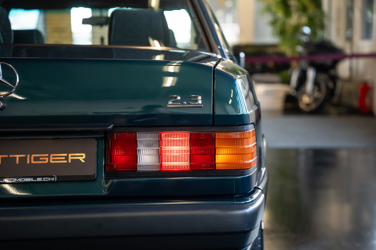 MERCEDES-BENZ 190 E 2.3 Primavera Automatic-image-7